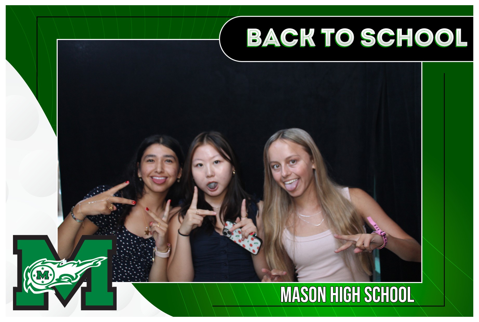 Mason HS First 2 Days | View more photos from the event at gallery.photoboothcincy.com/u/PhotoBoothCincy/Mason-HS-First-2-Days