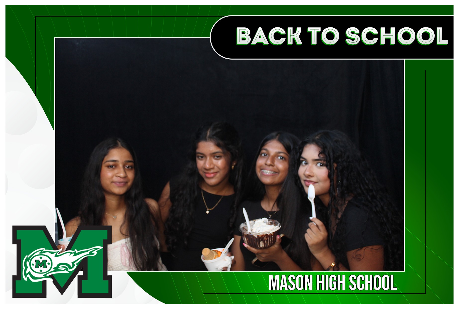 Mason HS First 2 Days | View more photos from the event at gallery.photoboothcincy.com/u/PhotoBoothCincy/Mason-HS-First-2-Days