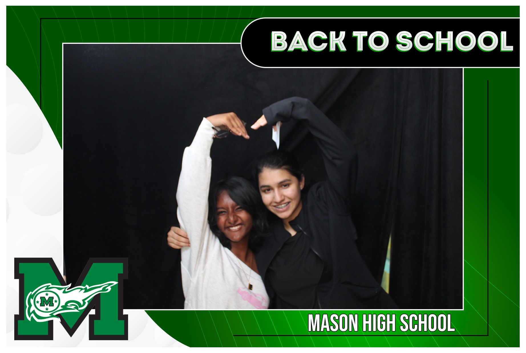 Mason HS First 2 Days | View more photos from the event at gallery.photoboothcincy.com/u/PhotoBoothCincy/Mason-HS-First-2-Days
