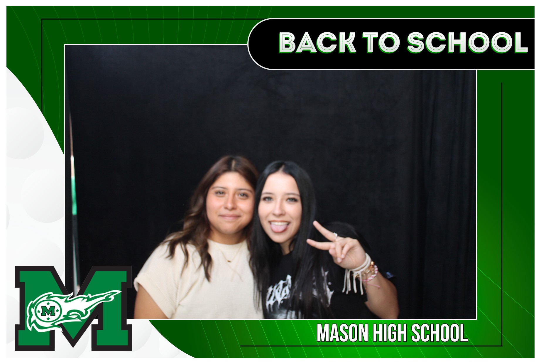 Mason HS First 2 Days | View more photos from the event at gallery.photoboothcincy.com/u/PhotoBoothCincy/Mason-HS-First-2-Days