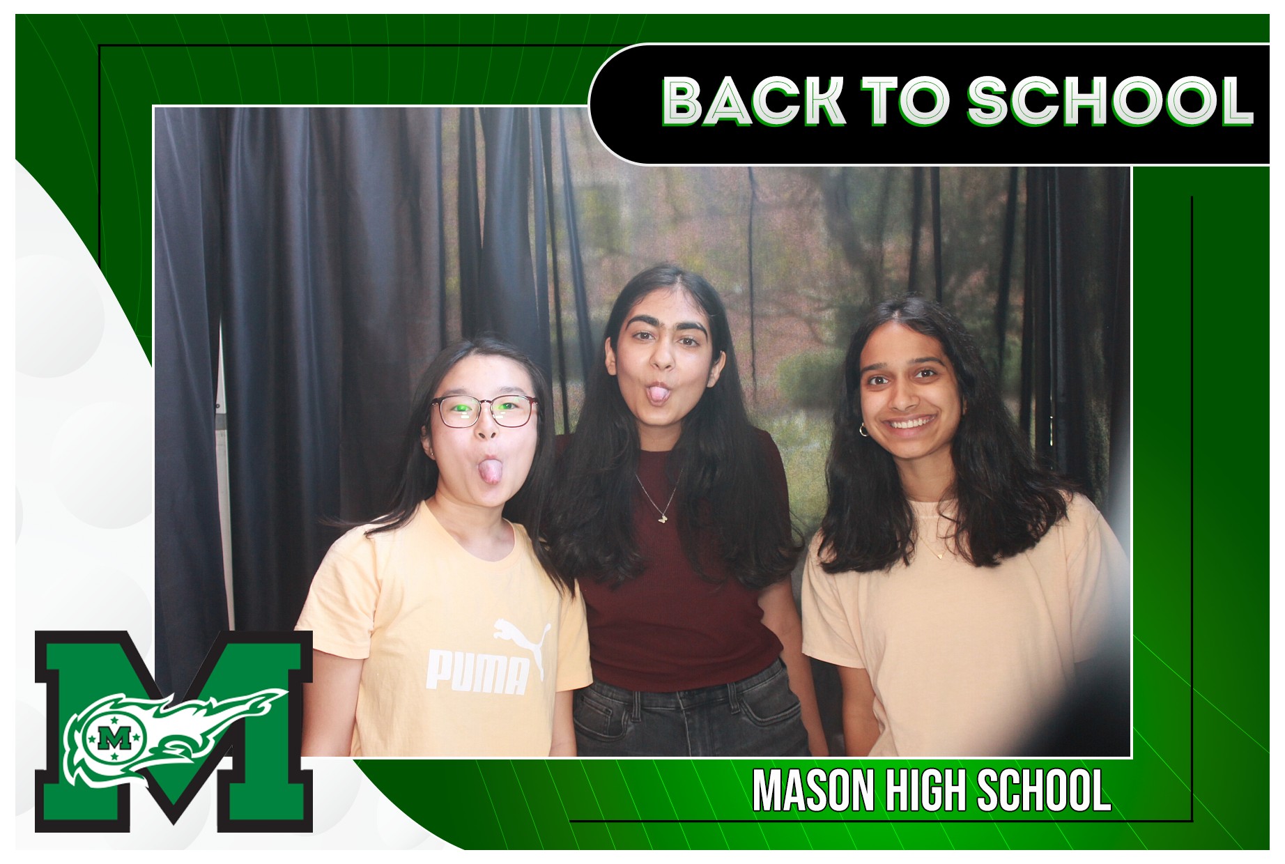 Mason HS First 2 Days | View more photos from the event at gallery.photoboothcincy.com/u/PhotoBoothCincy/Mason-HS-First-2-Days