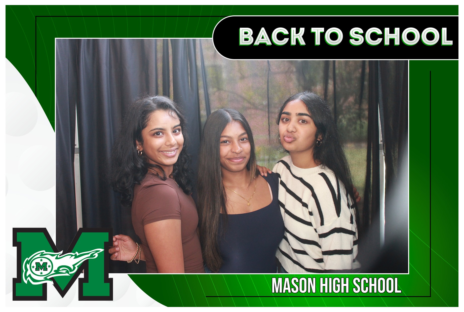 Mason HS First 2 Days | View more photos from the event at gallery.photoboothcincy.com/u/PhotoBoothCincy/Mason-HS-First-2-Days