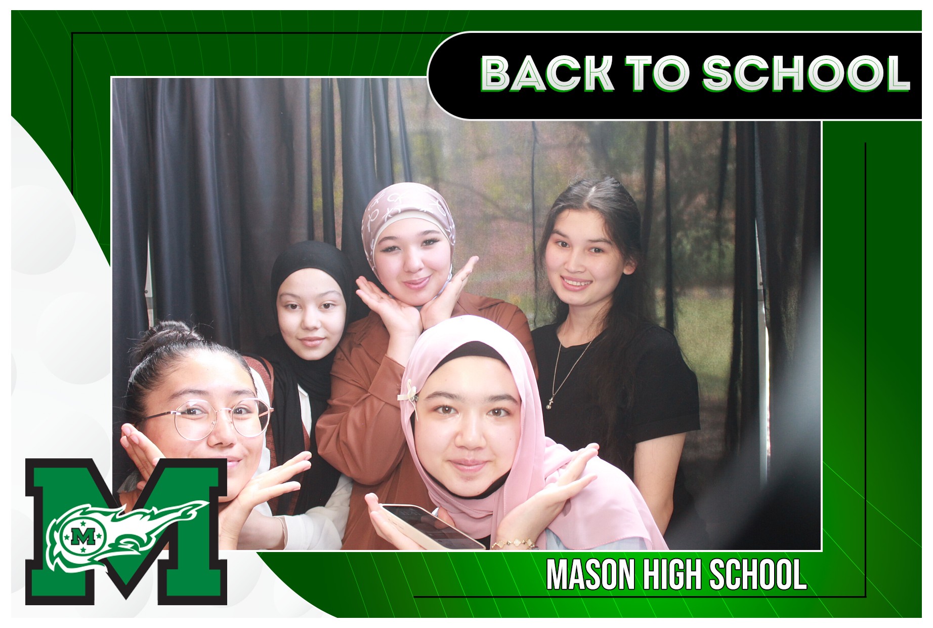 Mason HS First 2 Days | View more photos from the event at gallery.photoboothcincy.com/u/PhotoBoothCincy/Mason-HS-First-2-Days