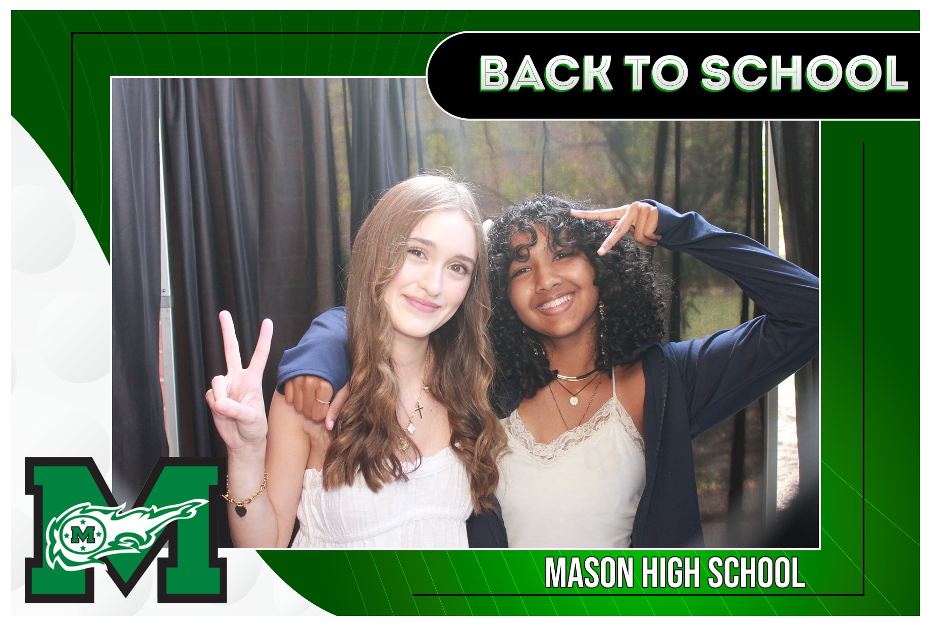 Mason HS First 2 Days | View more photos from the event at gallery.photoboothcincy.com/u/PhotoBoothCincy/Mason-HS-First-2-Days