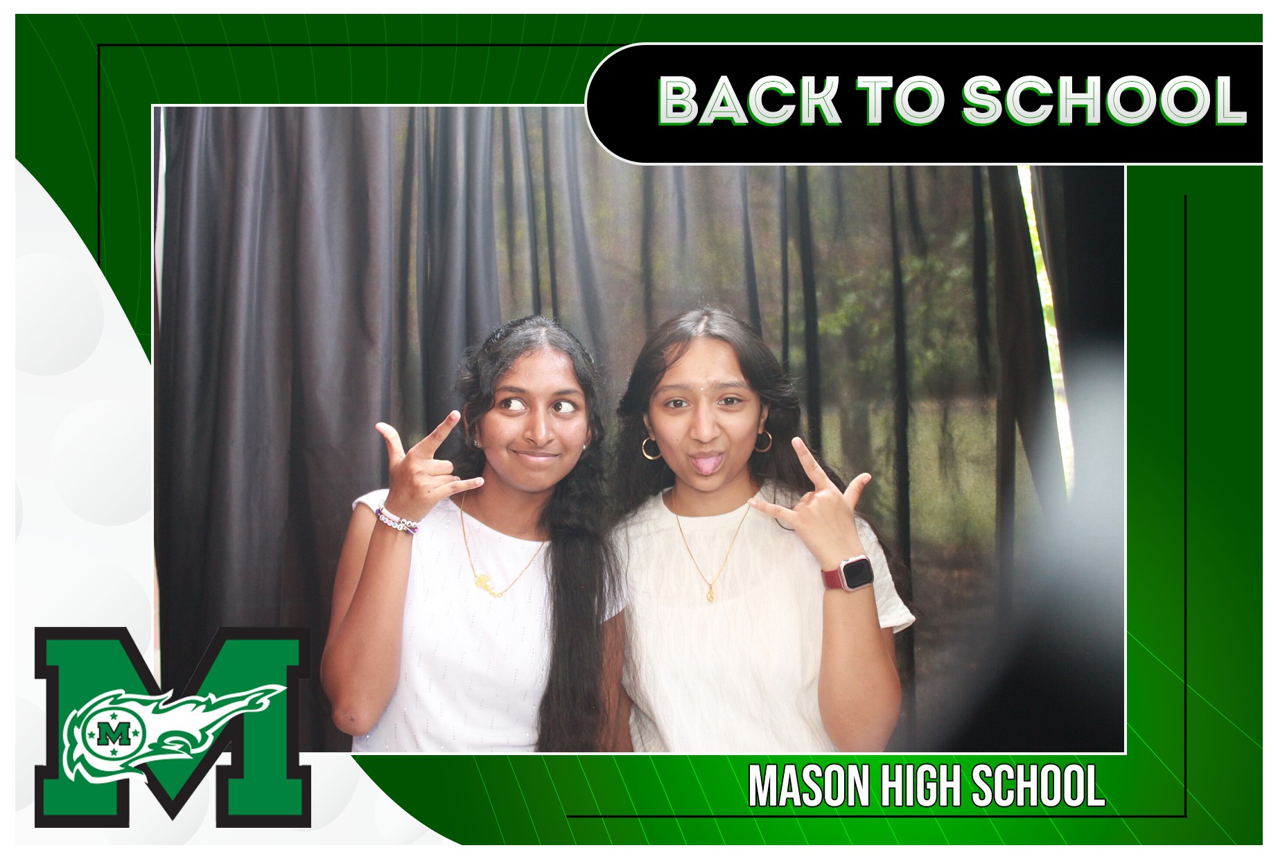 Mason HS First 2 Days | View more photos from the event at gallery.photoboothcincy.com/u/PhotoBoothCincy/Mason-HS-First-2-Days
