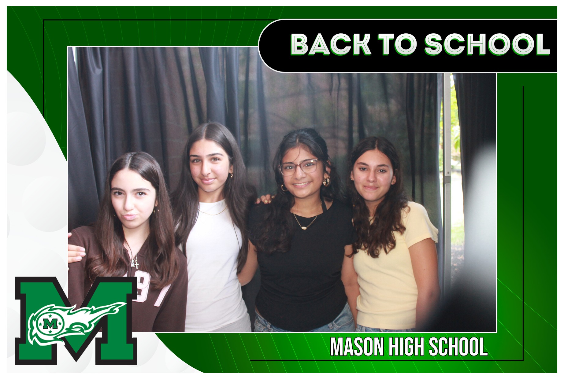 Mason HS First 2 Days | View more photos from the event at gallery.photoboothcincy.com/u/PhotoBoothCincy/Mason-HS-First-2-Days