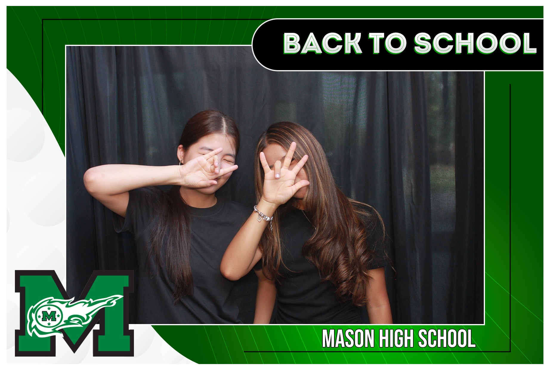 Mason HS First 2 Days | View more photos from the event at gallery.photoboothcincy.com/u/PhotoBoothCincy/Mason-HS-First-2-Days