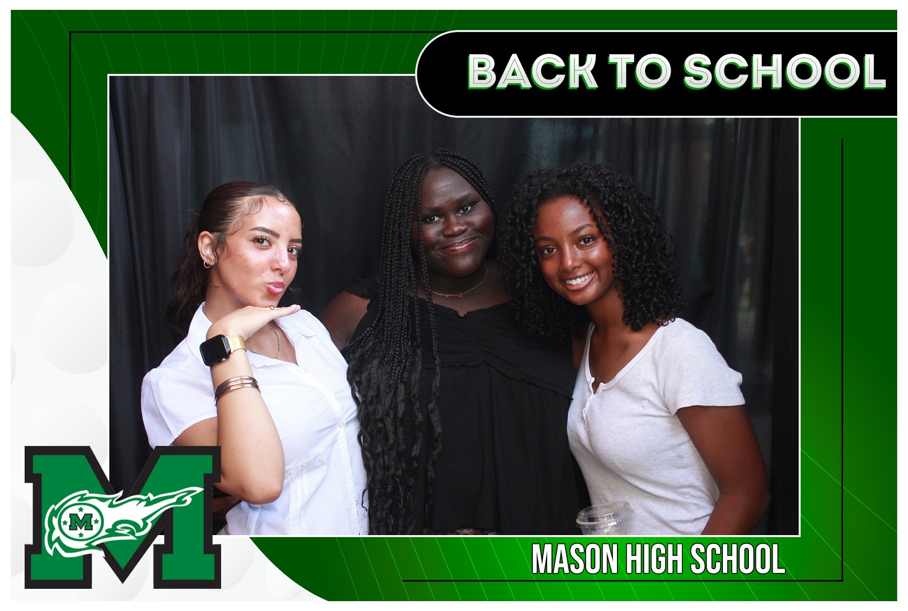Mason HS First 2 Days | View more photos from the event at gallery.photoboothcincy.com/u/PhotoBoothCincy/Mason-HS-First-2-Days