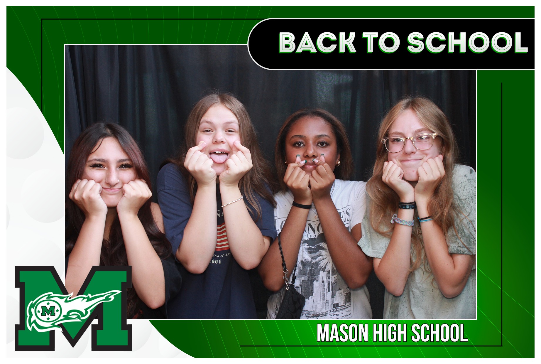 Mason HS First 2 Days | View more photos from the event at gallery.photoboothcincy.com/u/PhotoBoothCincy/Mason-HS-First-2-Days
