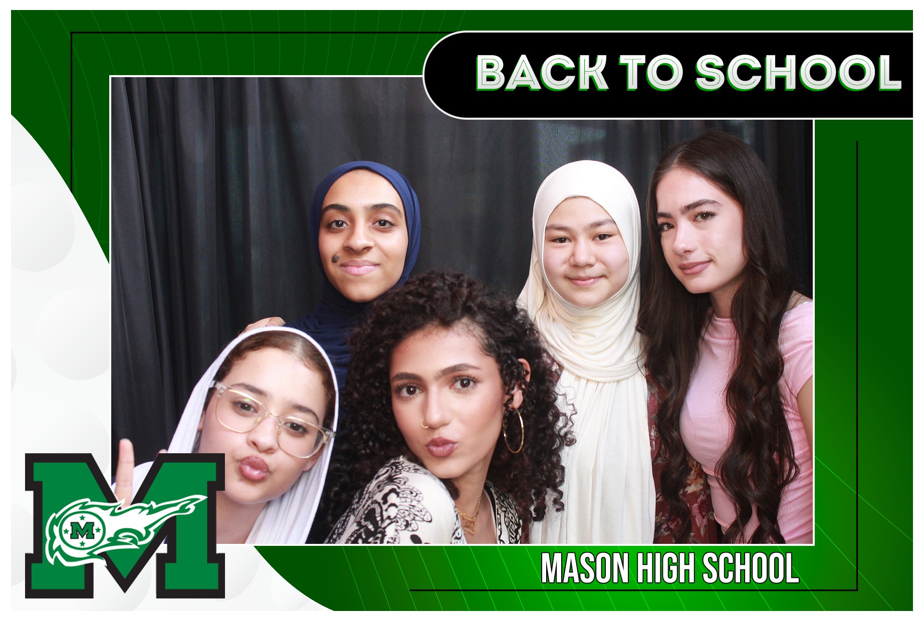 Mason HS First 2 Days | View more photos from the event at gallery.photoboothcincy.com/u/PhotoBoothCincy/Mason-HS-First-2-Days