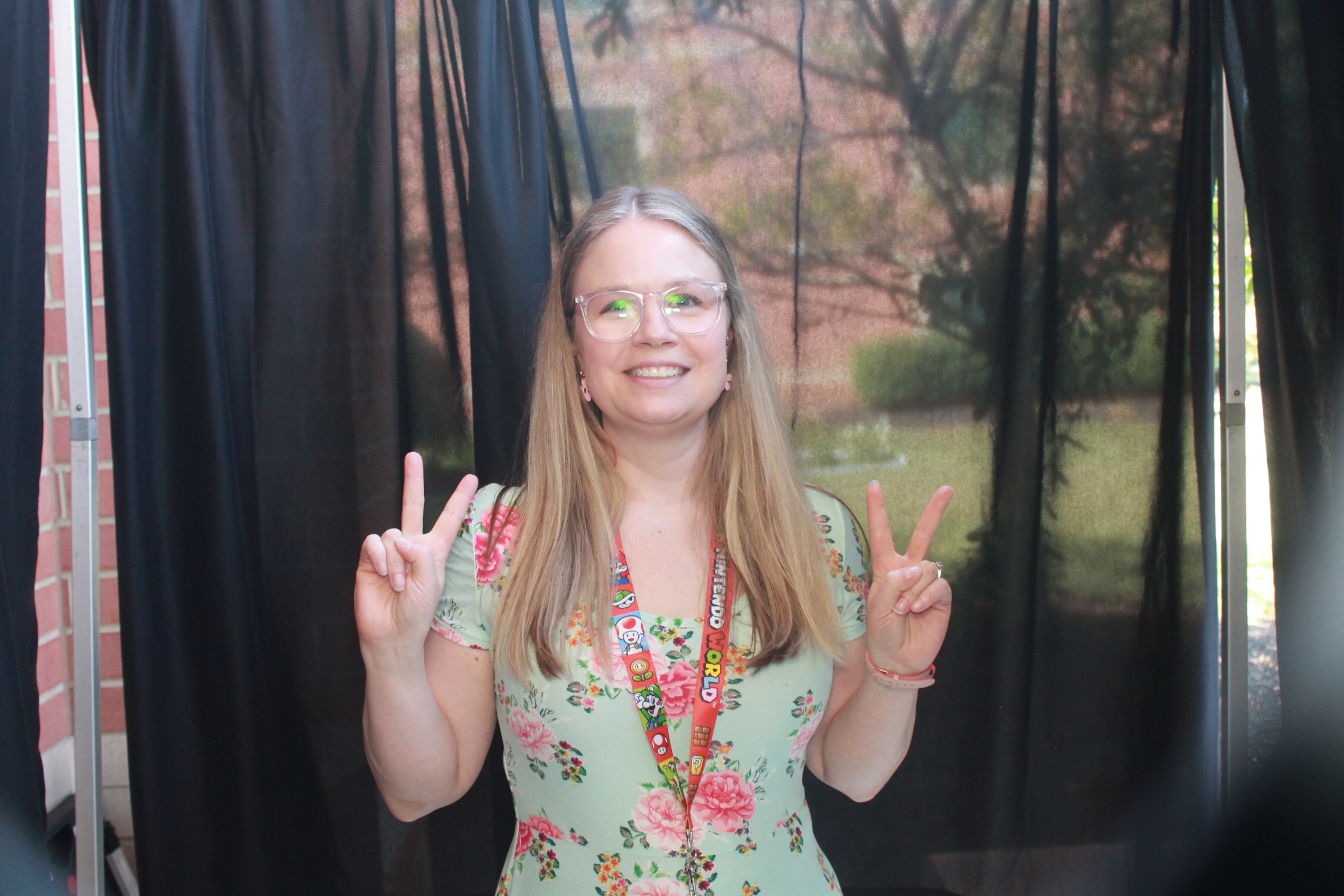 Mason HS First 2 Days | View more photos from the event at gallery.photoboothcincy.com/u/PhotoBoothCincy/Mason-HS-First-2-Days