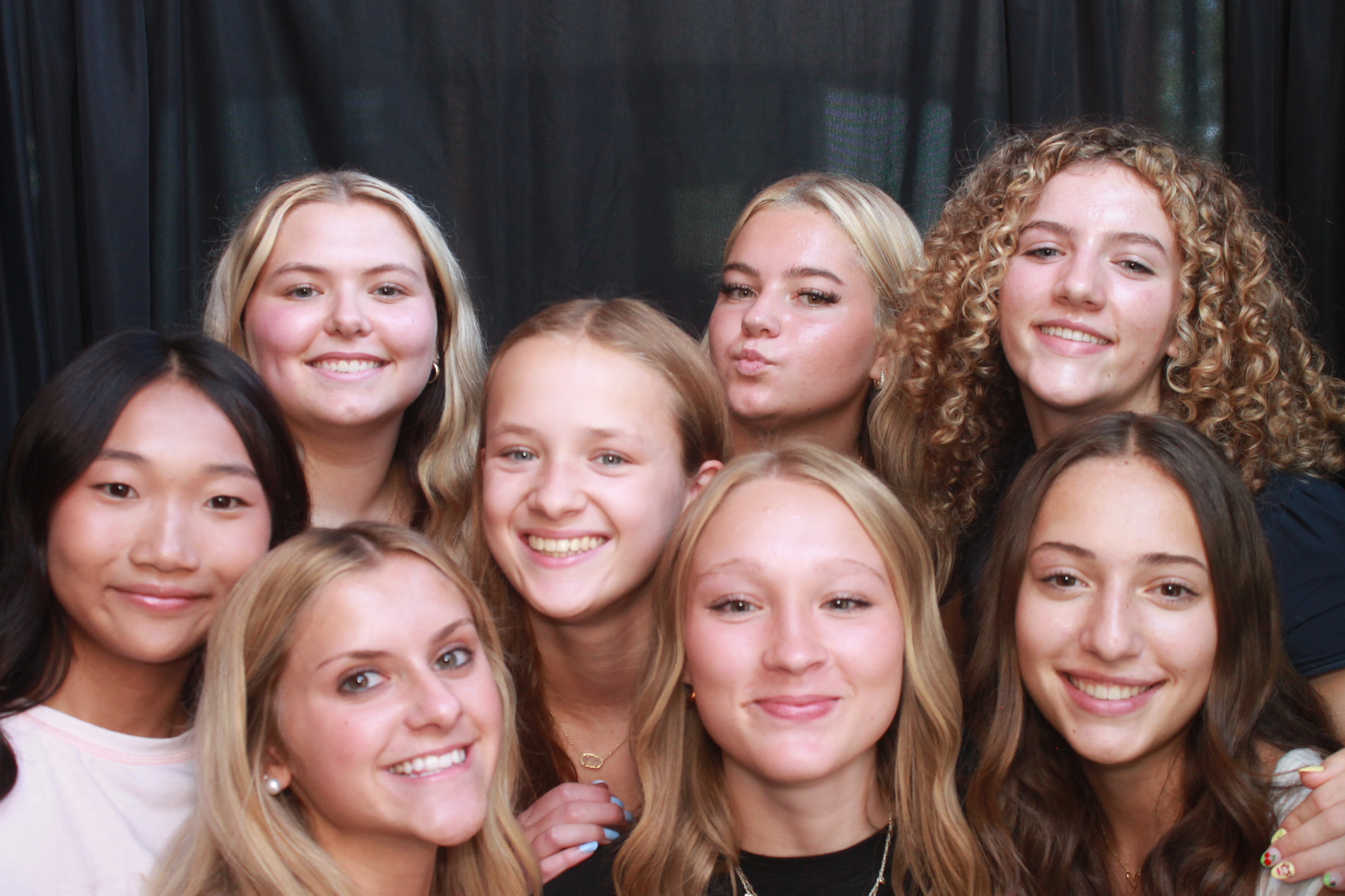 Mason HS First 2 Days | View more photos from the event at gallery.photoboothcincy.com/u/PhotoBoothCincy/Mason-HS-First-2-Days