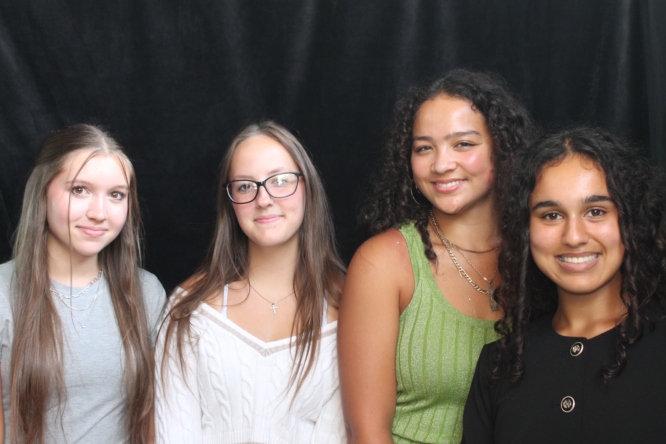 Mason HS First 2 Days | View more photos from the event at gallery.photoboothcincy.com/u/PhotoBoothCincy/Mason-HS-First-2-Days