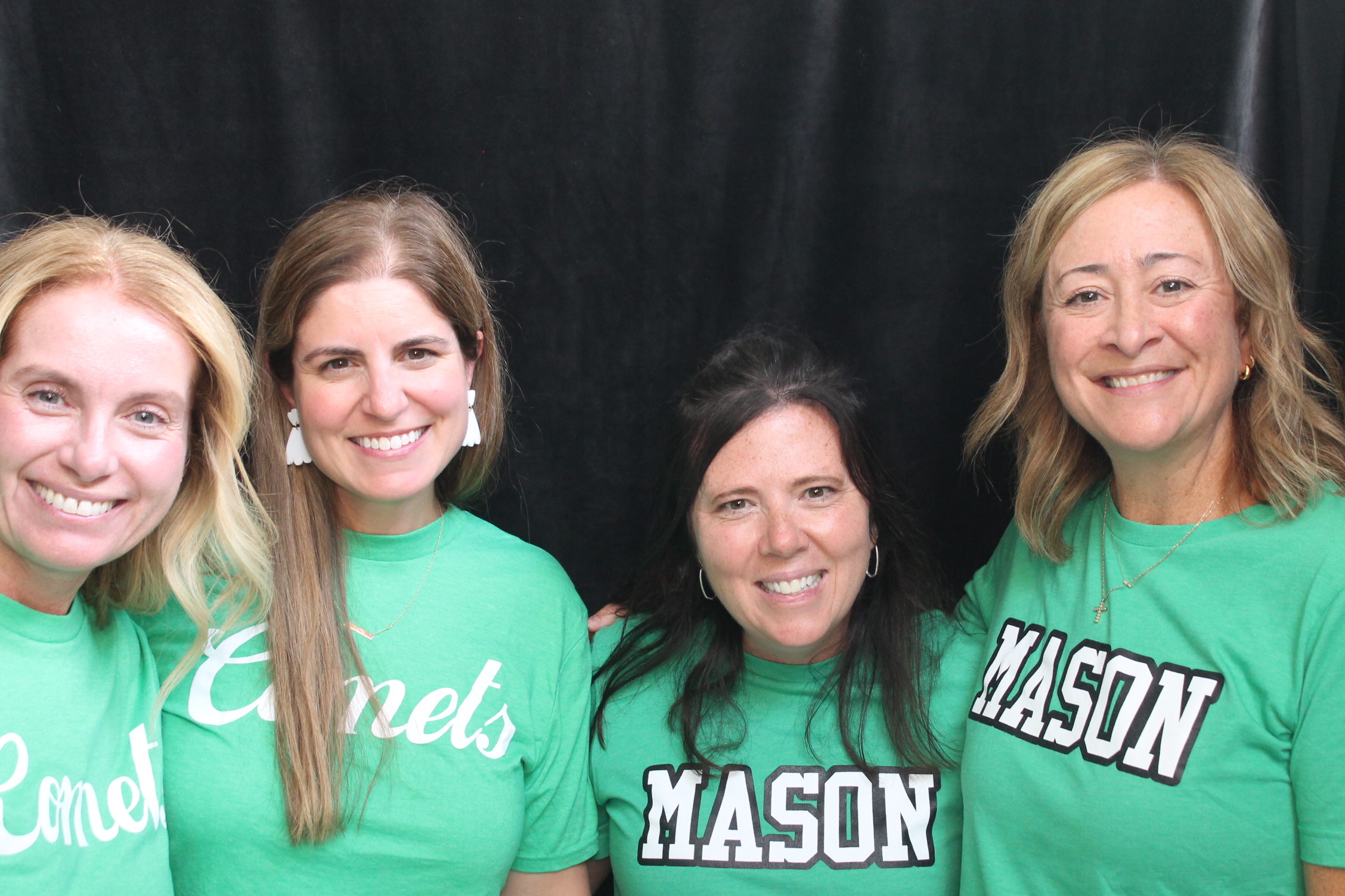 Mason HS First 2 Days | View more photos from the event at gallery.photoboothcincy.com/u/PhotoBoothCincy/Mason-HS-First-2-Days