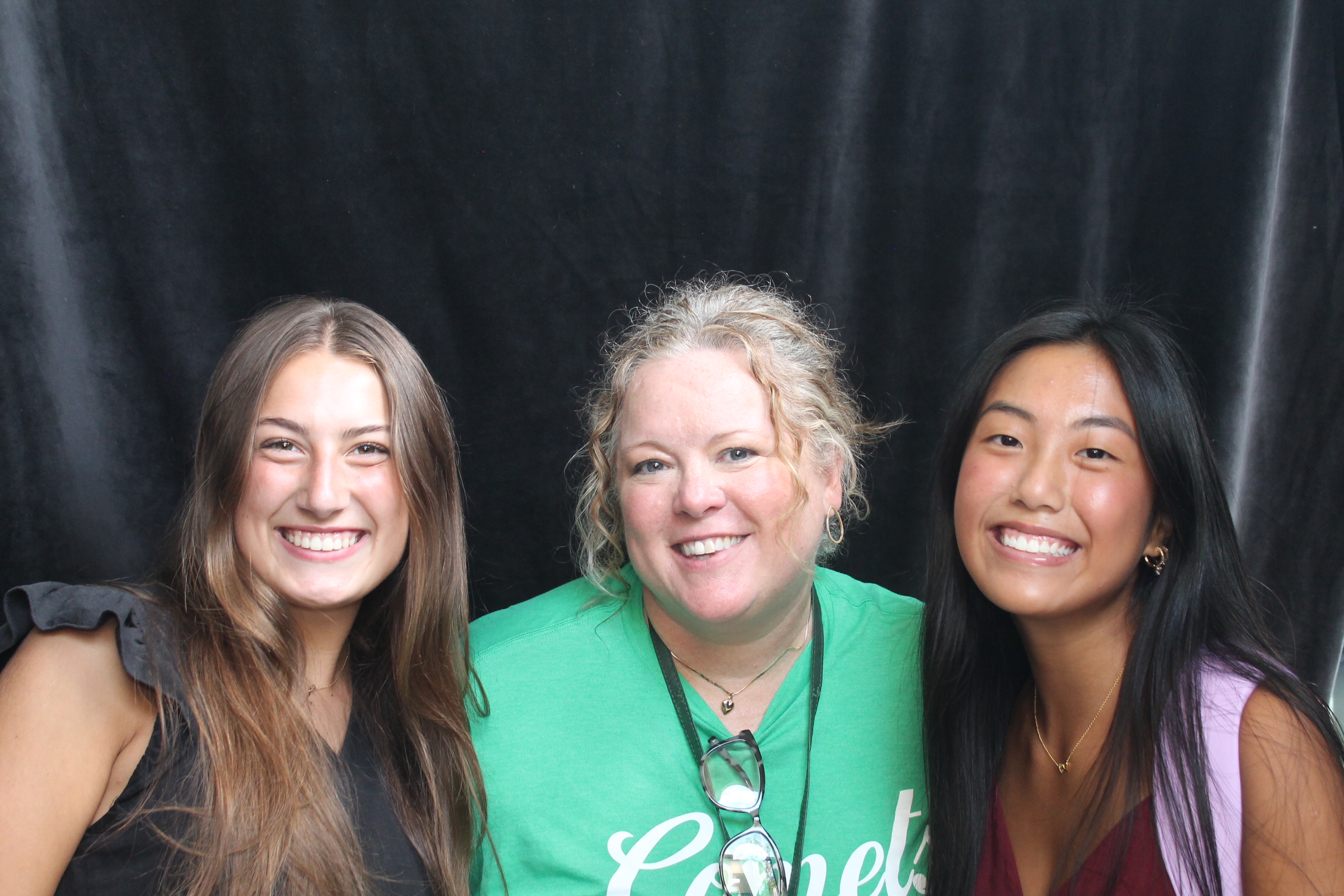 Mason HS First 2 Days | View more photos from the event at gallery.photoboothcincy.com/u/PhotoBoothCincy/Mason-HS-First-2-Days