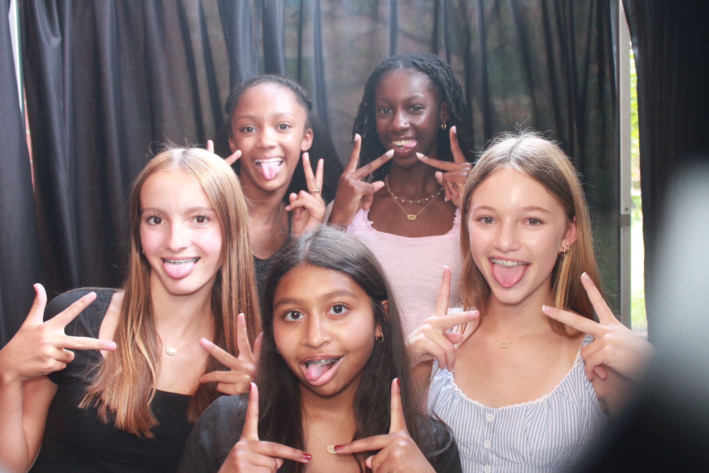 Mason HS First 2 Days | View more photos from the event at gallery.photoboothcincy.com/u/PhotoBoothCincy/Mason-HS-First-2-Days