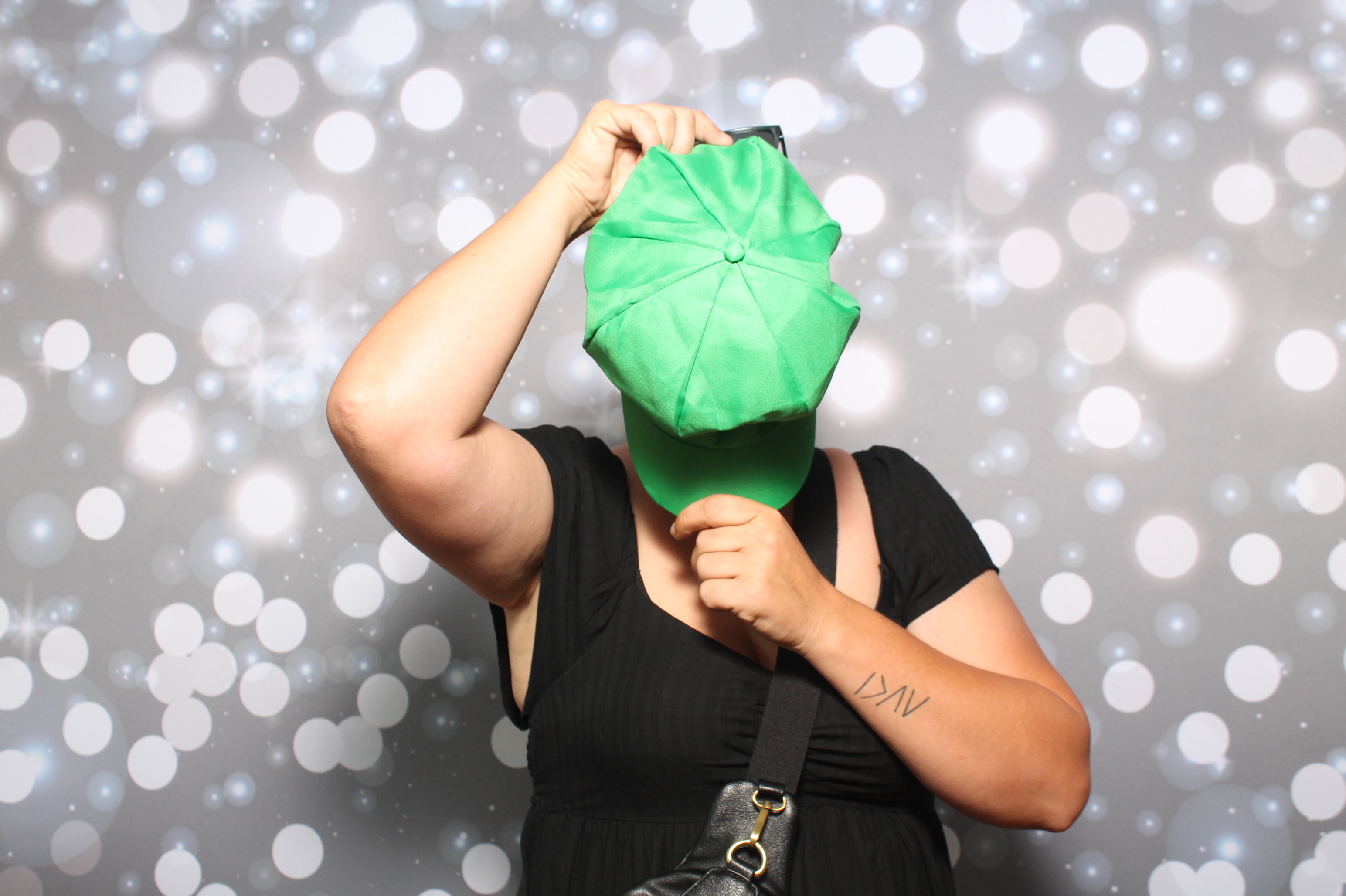 Matt & Shelbi Reception | View more photos from the event at gallery.photoboothcincy.com/u/PhotoBoothCincy/Matt-Shelbi-Reception