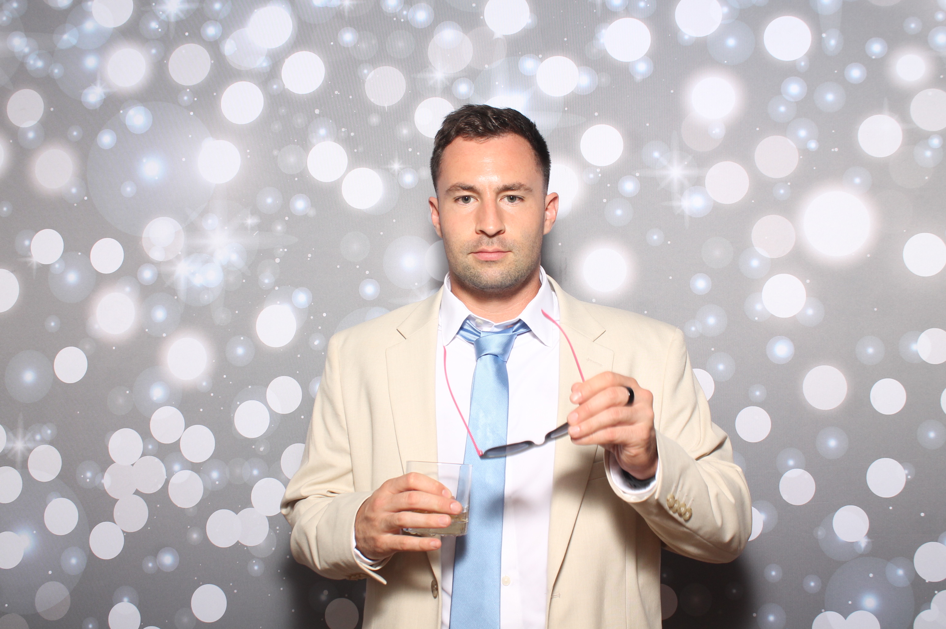 Matt & Shelbi Reception | View more photos from the event at gallery.photoboothcincy.com/u/PhotoBoothCincy/Matt-Shelbi-Reception