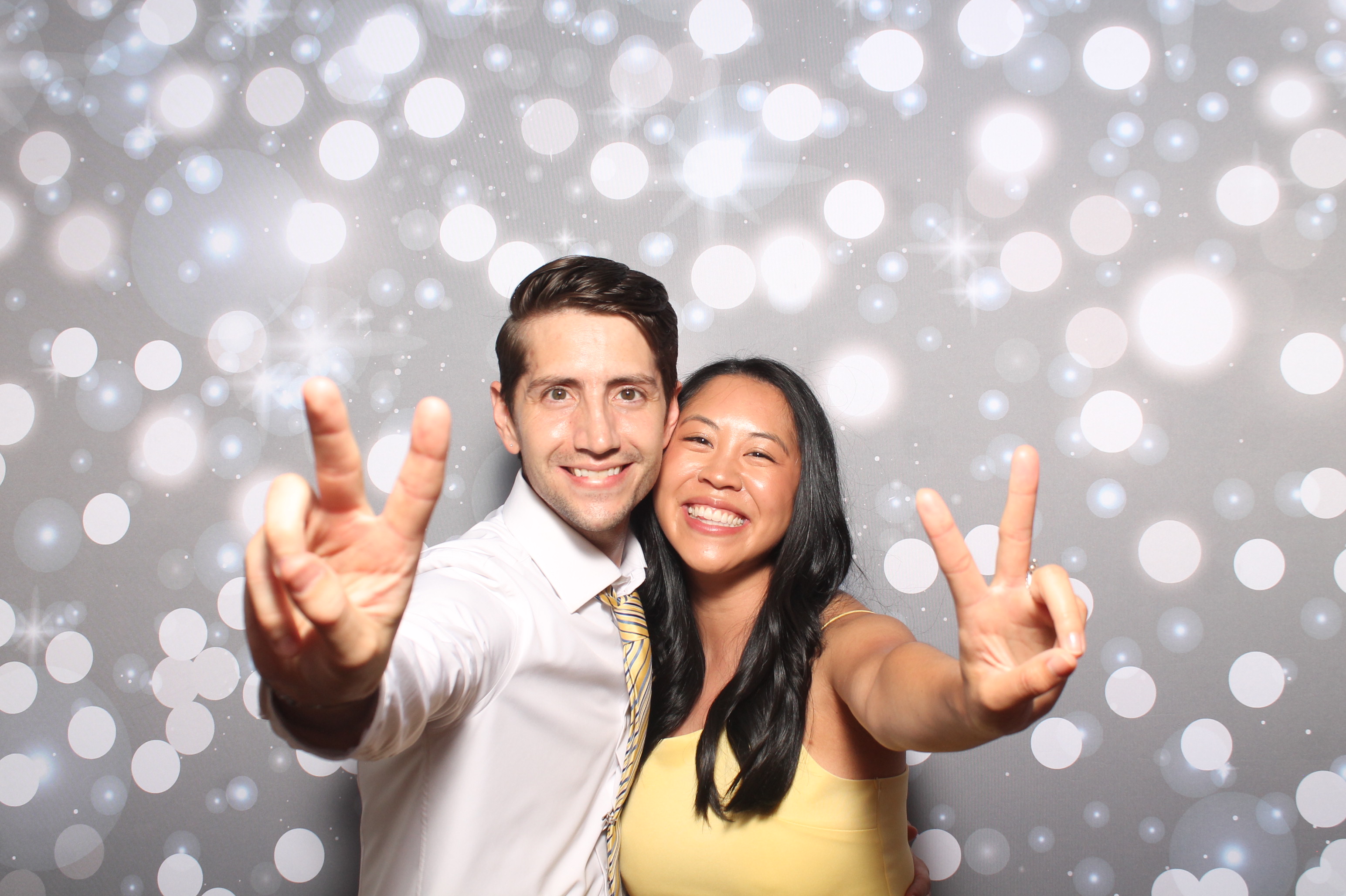 Matt & Shelbi Reception | View more photos from the event at gallery.photoboothcincy.com/u/PhotoBoothCincy/Matt-Shelbi-Reception