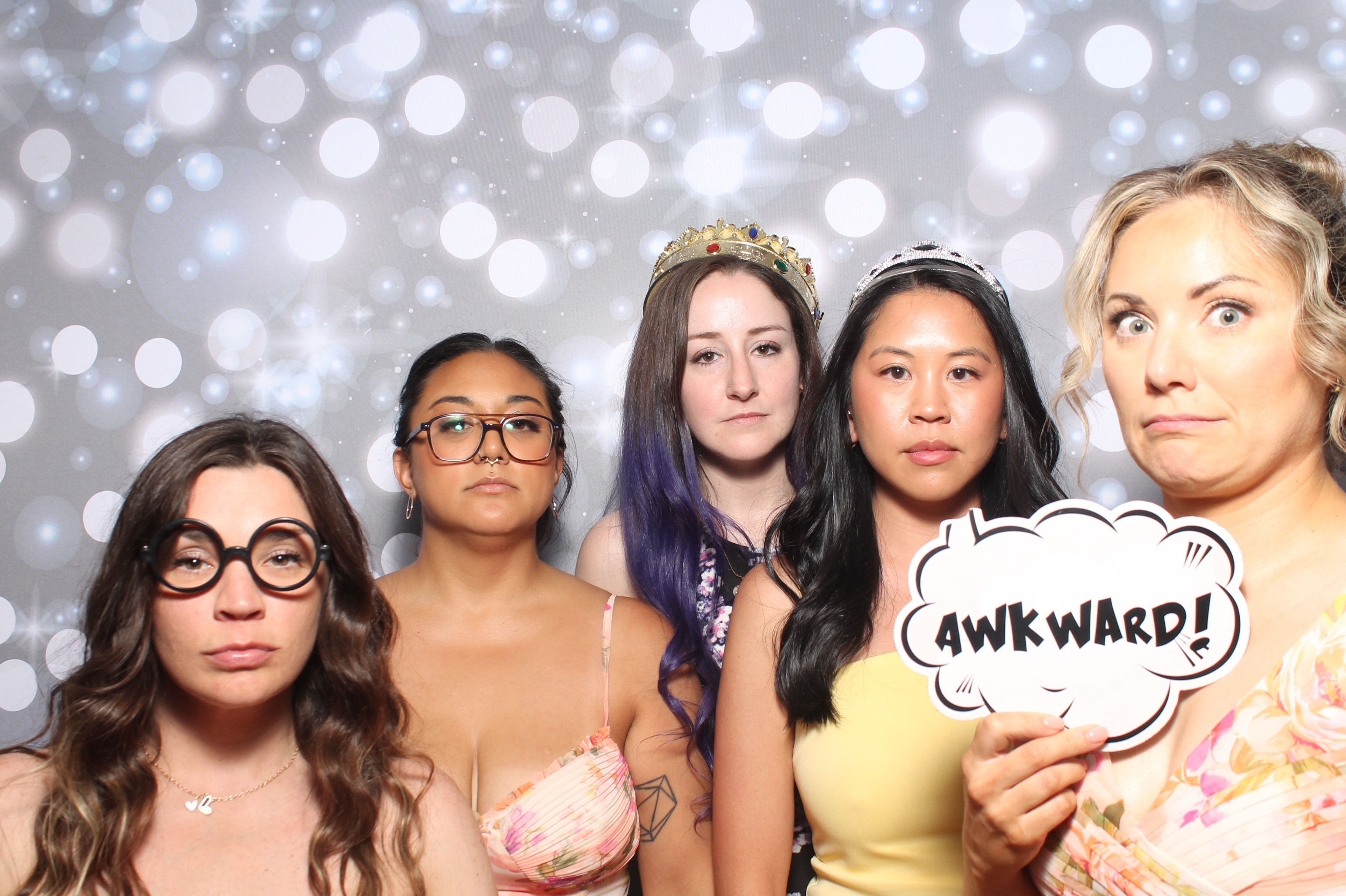 Matt & Shelbi Reception | View more photos from the event at gallery.photoboothcincy.com/u/PhotoBoothCincy/Matt-Shelbi-Reception