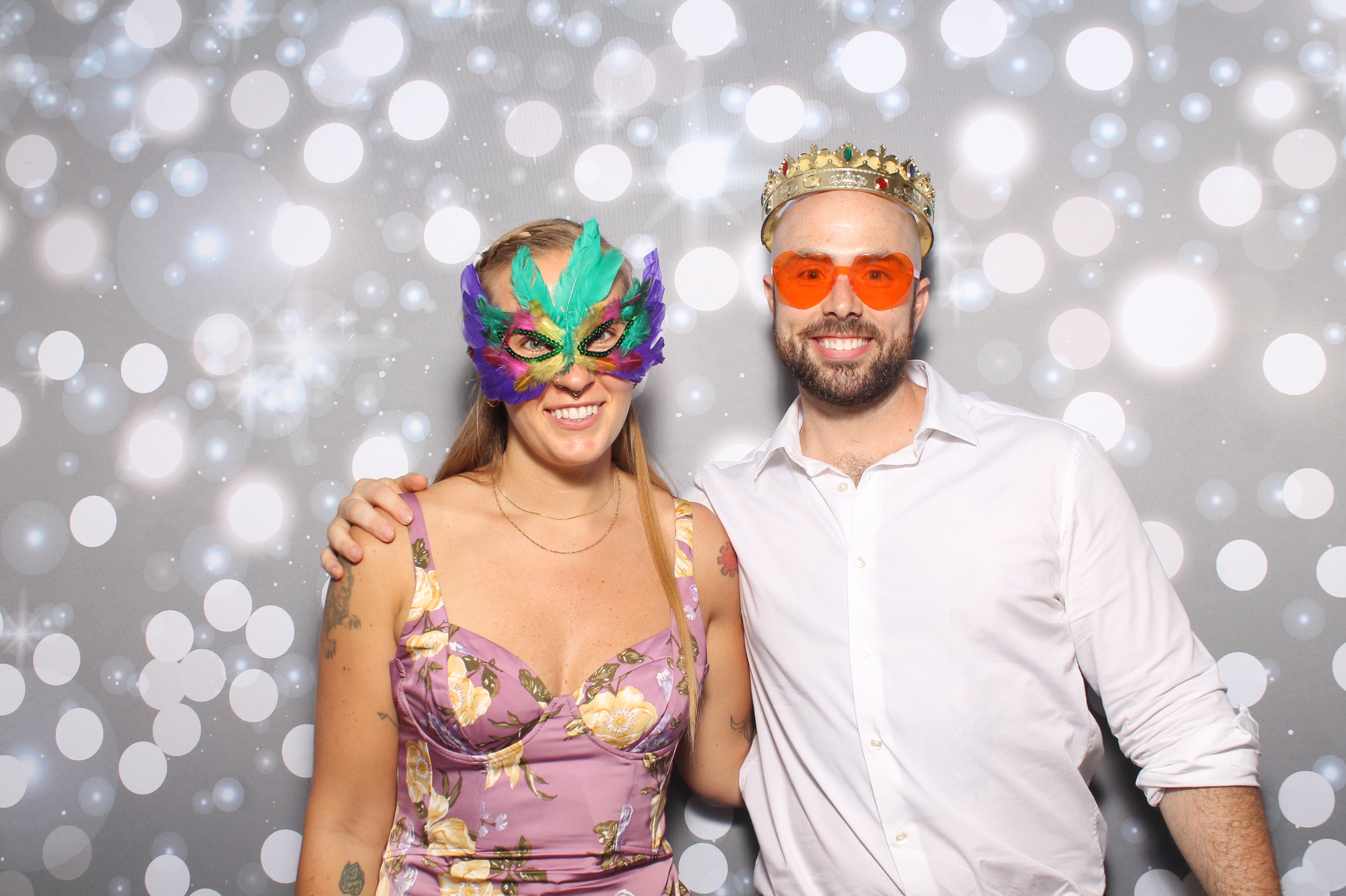 Matt & Shelbi Reception | View more photos from the event at gallery.photoboothcincy.com/u/PhotoBoothCincy/Matt-Shelbi-Reception