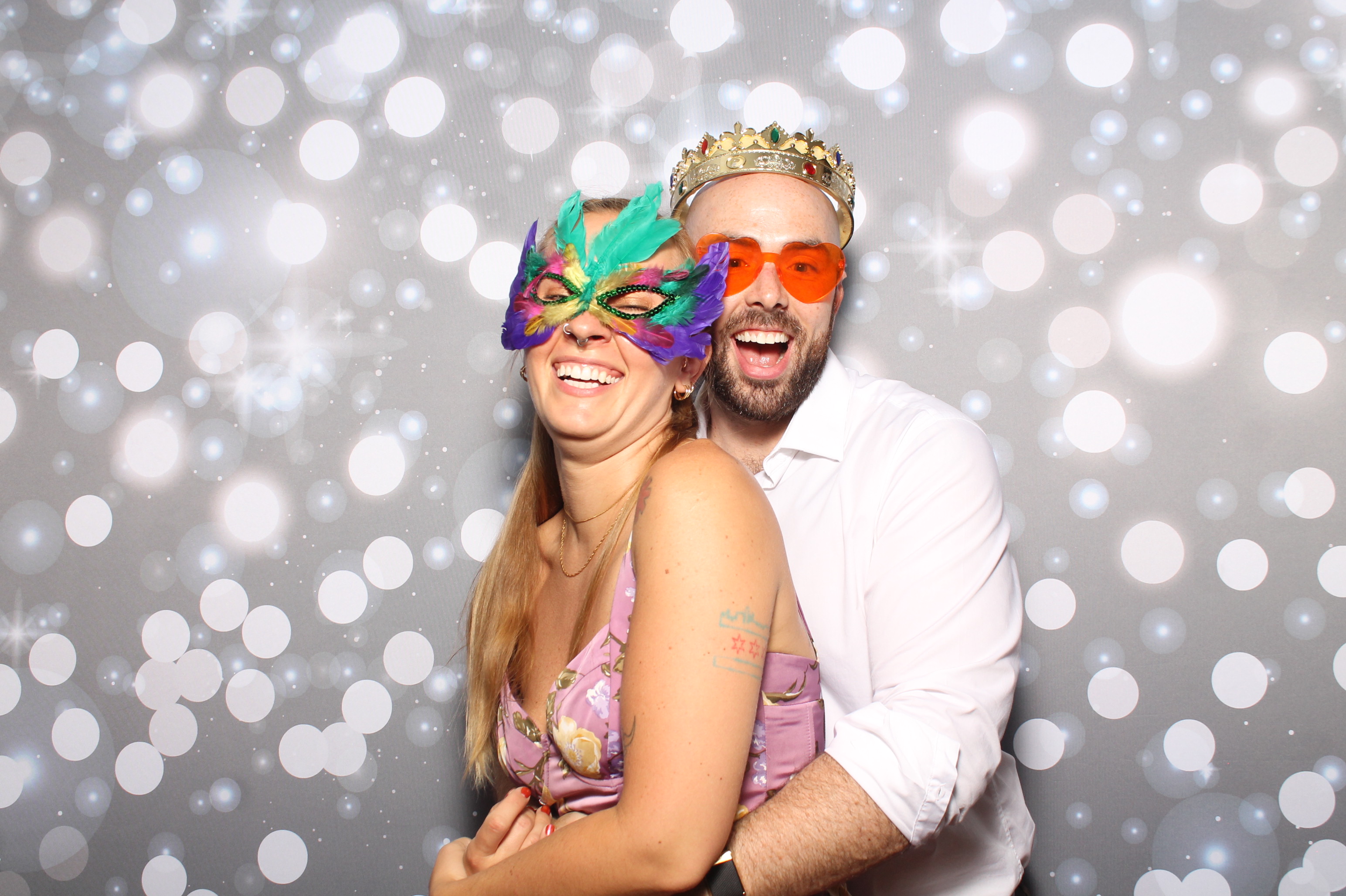 Matt & Shelbi Reception | View more photos from the event at gallery.photoboothcincy.com/u/PhotoBoothCincy/Matt-Shelbi-Reception