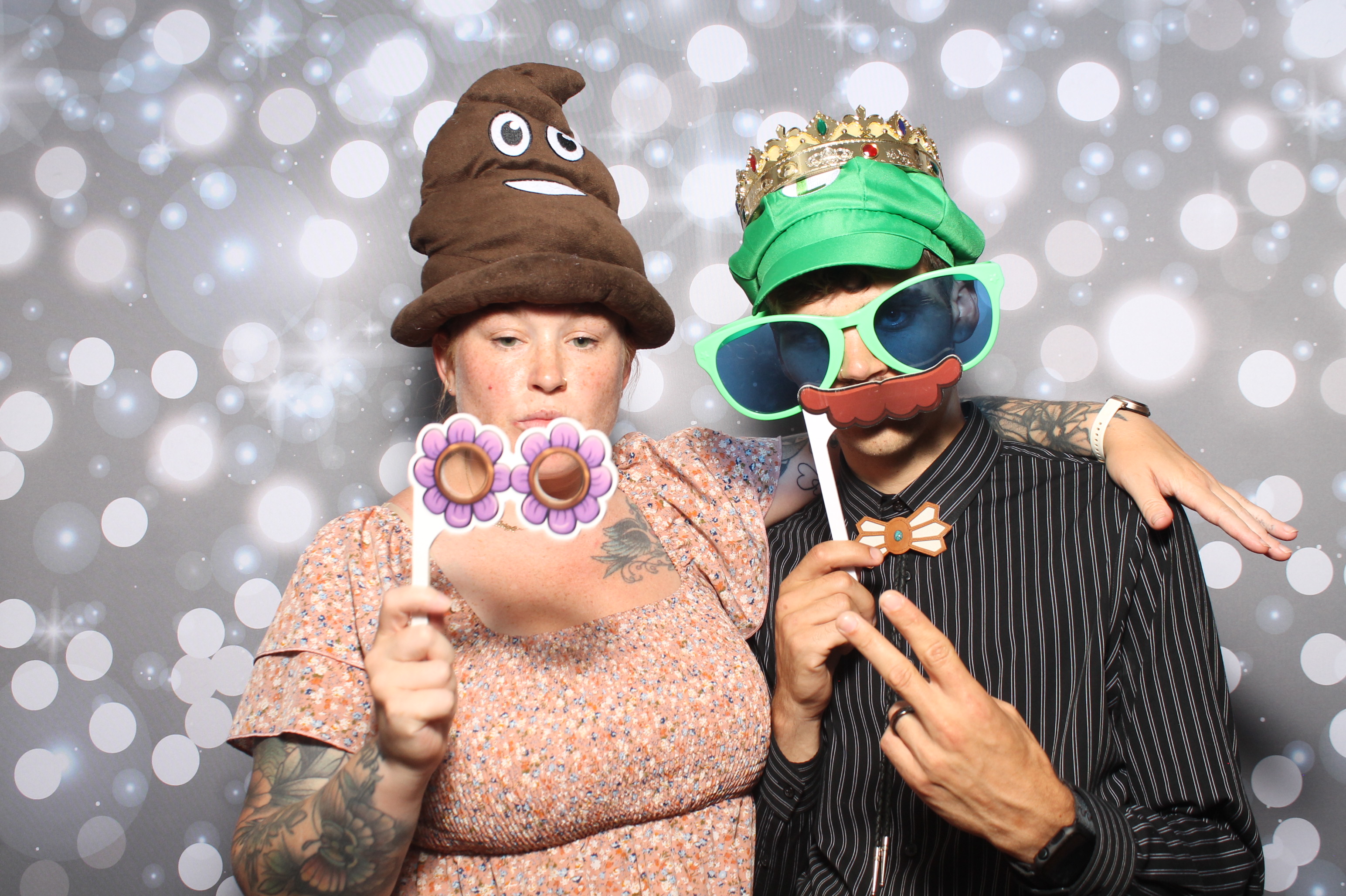 Matt & Shelbi Reception | View more photos from the event at gallery.photoboothcincy.com/u/PhotoBoothCincy/Matt-Shelbi-Reception
