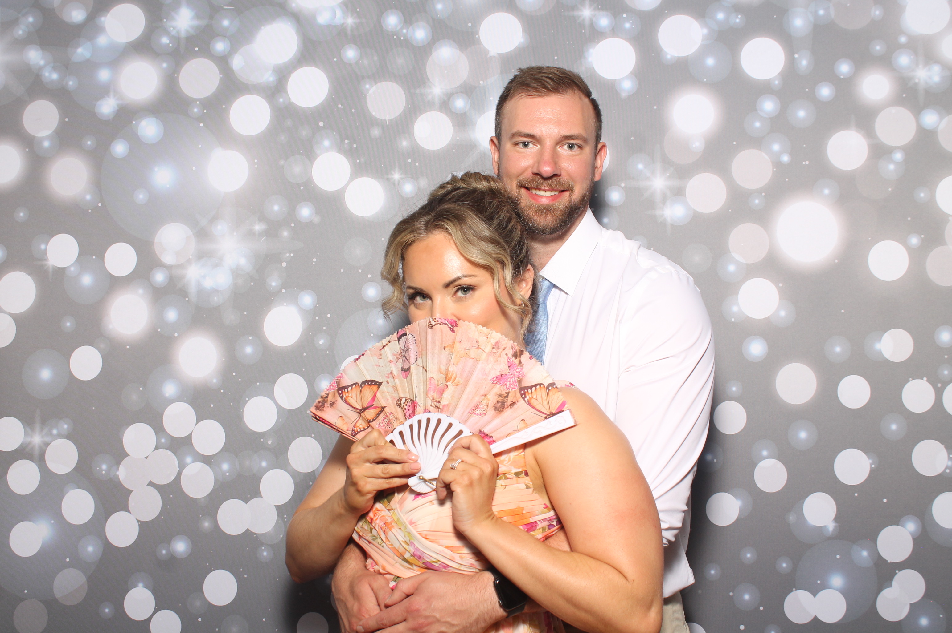 Matt & Shelbi Reception | View more photos from the event at gallery.photoboothcincy.com/u/PhotoBoothCincy/Matt-Shelbi-Reception