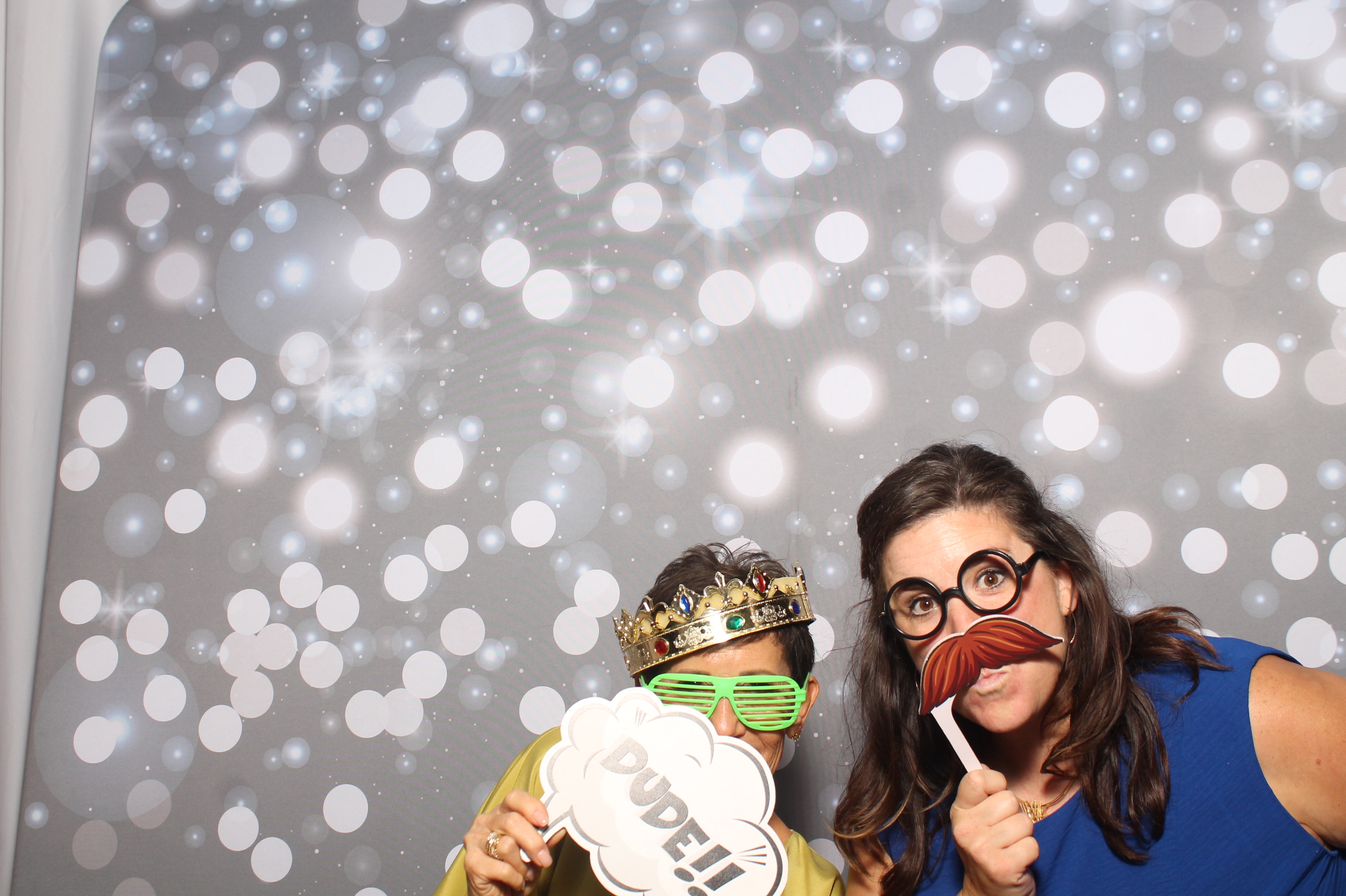 Matt & Shelbi Reception | View more photos from the event at gallery.photoboothcincy.com/u/PhotoBoothCincy/Matt-Shelbi-Reception
