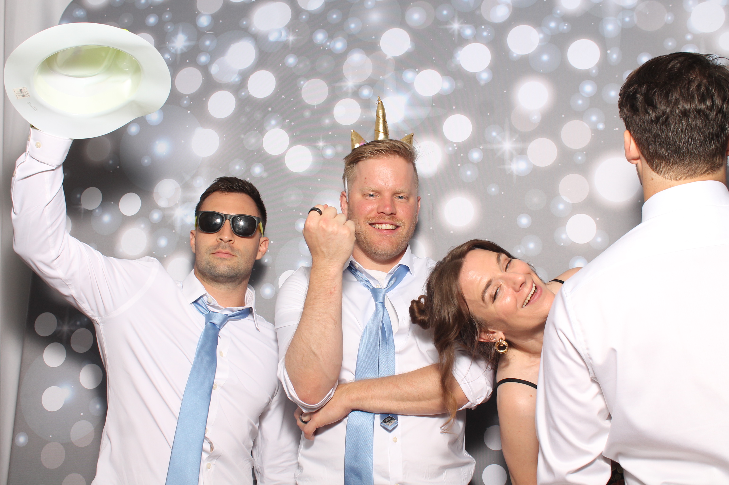Matt & Shelbi Reception | View more photos from the event at gallery.photoboothcincy.com/u/PhotoBoothCincy/Matt-Shelbi-Reception