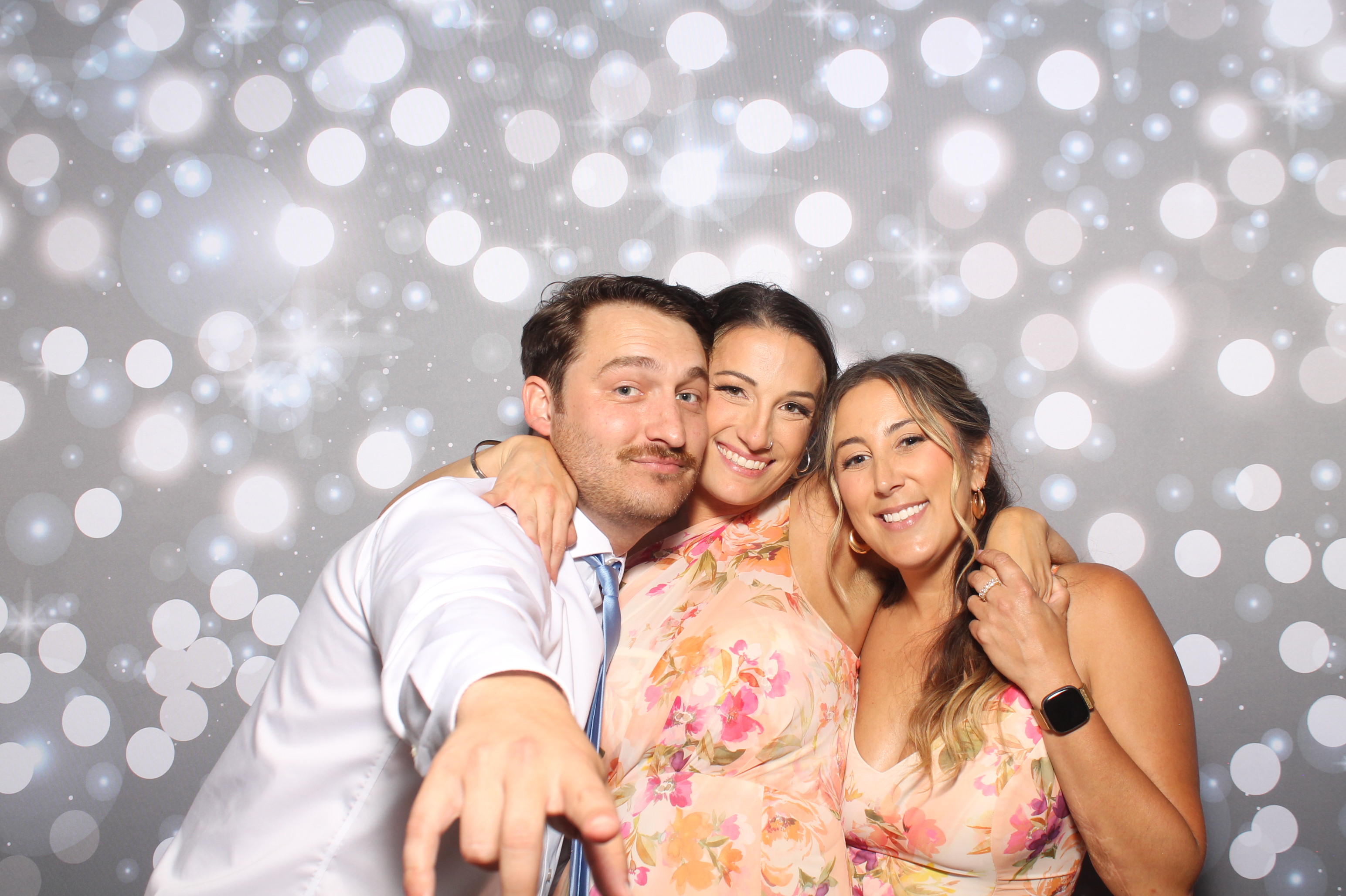 Matt & Shelbi Reception | View more photos from the event at gallery.photoboothcincy.com/u/PhotoBoothCincy/Matt-Shelbi-Reception