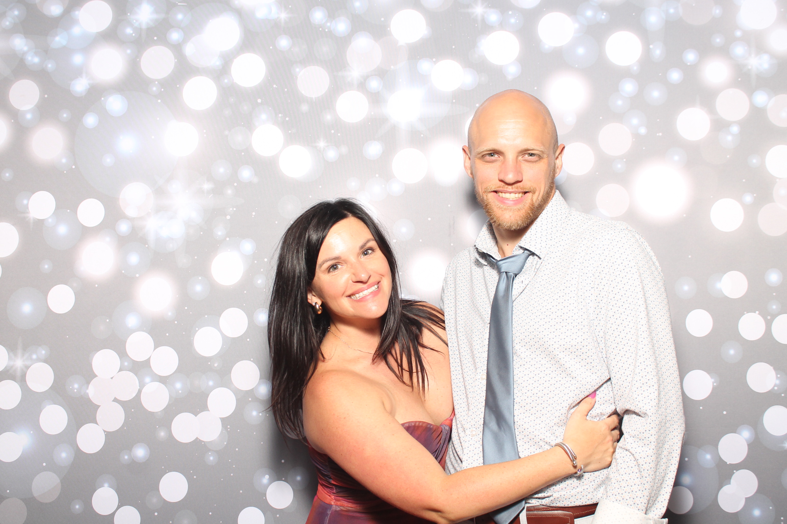Matt & Shelbi Reception | View more photos from the event at gallery.photoboothcincy.com/u/PhotoBoothCincy/Matt-Shelbi-Reception