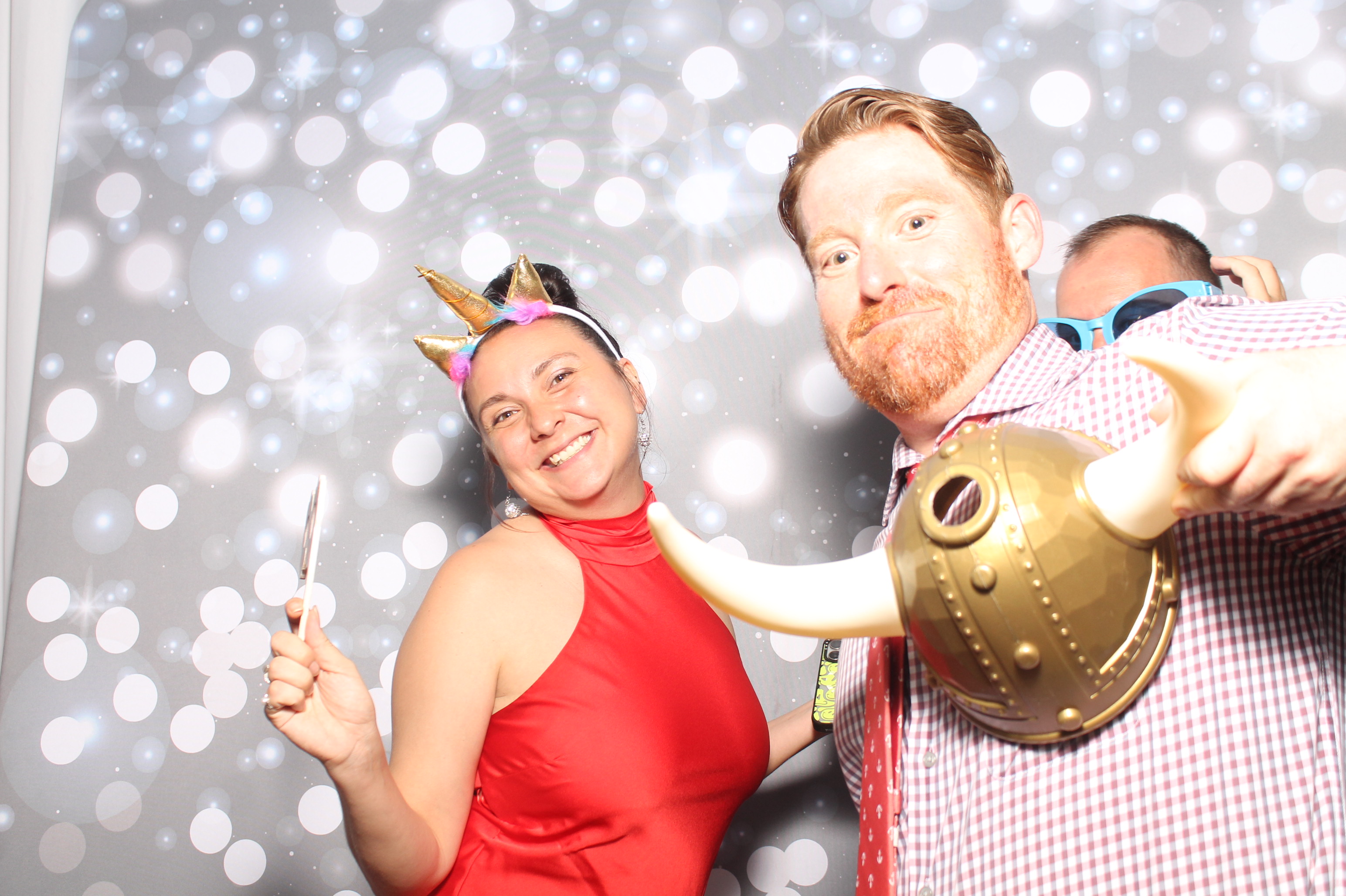 Matt & Shelbi Reception | View more photos from the event at gallery.photoboothcincy.com/u/PhotoBoothCincy/Matt-Shelbi-Reception