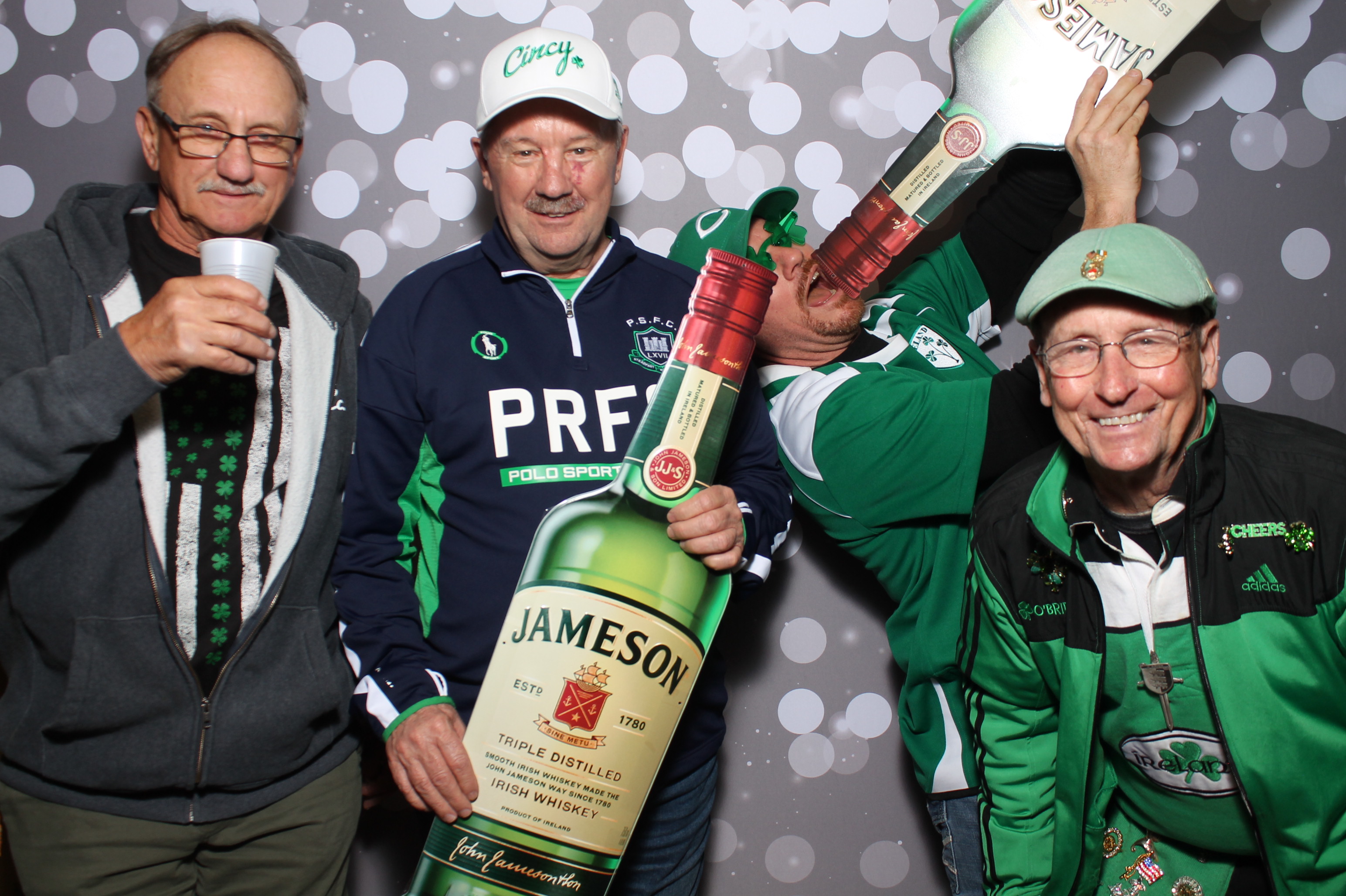 Molly Malone's St. Patricks | View more photos from the event at gallery.photoboothcincy.com/u/PhotoBoothCincy/Molly-Malones-St-Patricks