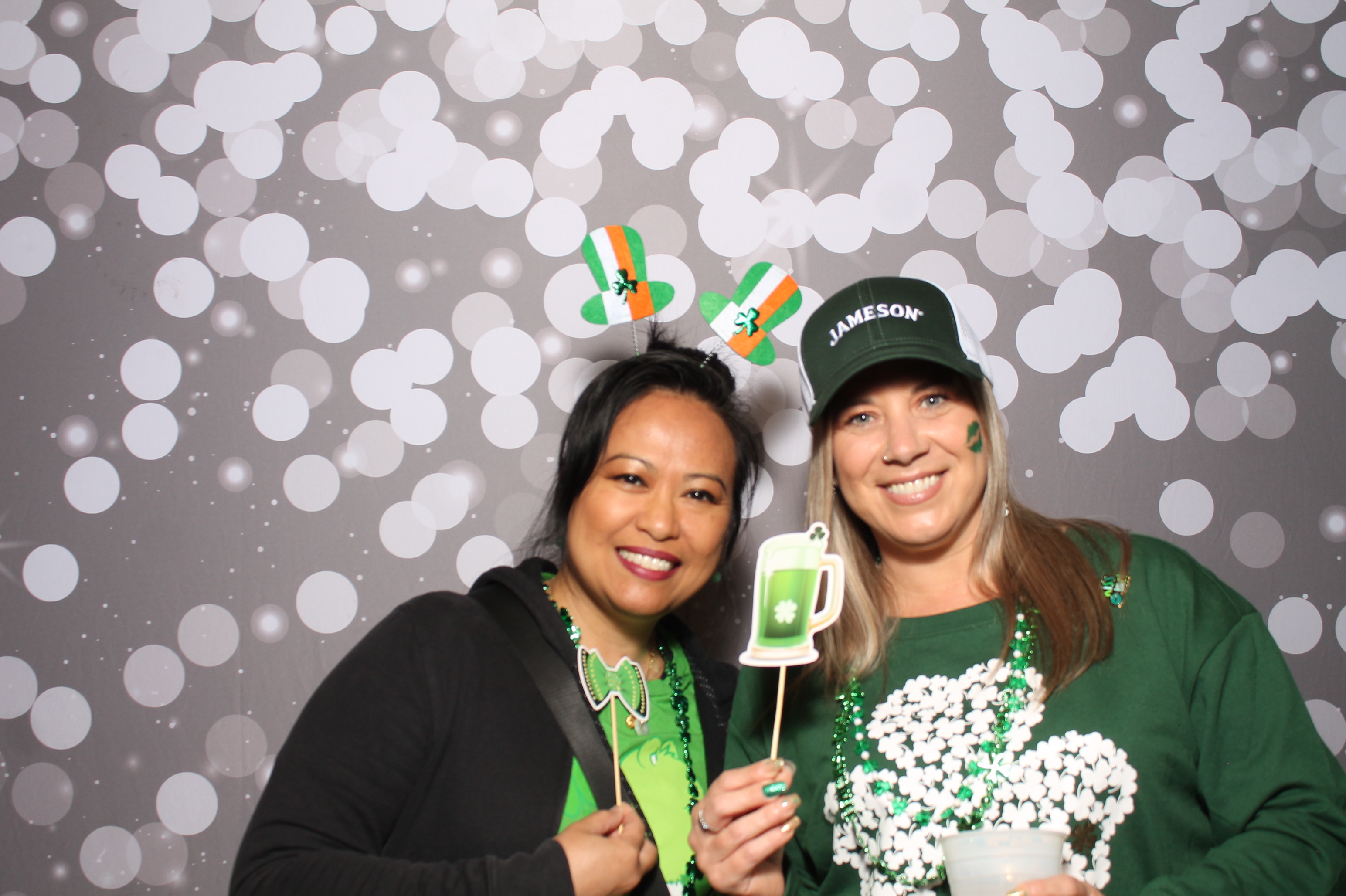 Molly Malone's St. Patricks | View more photos from the event at gallery.photoboothcincy.com/u/PhotoBoothCincy/Molly-Malones-St-Patricks