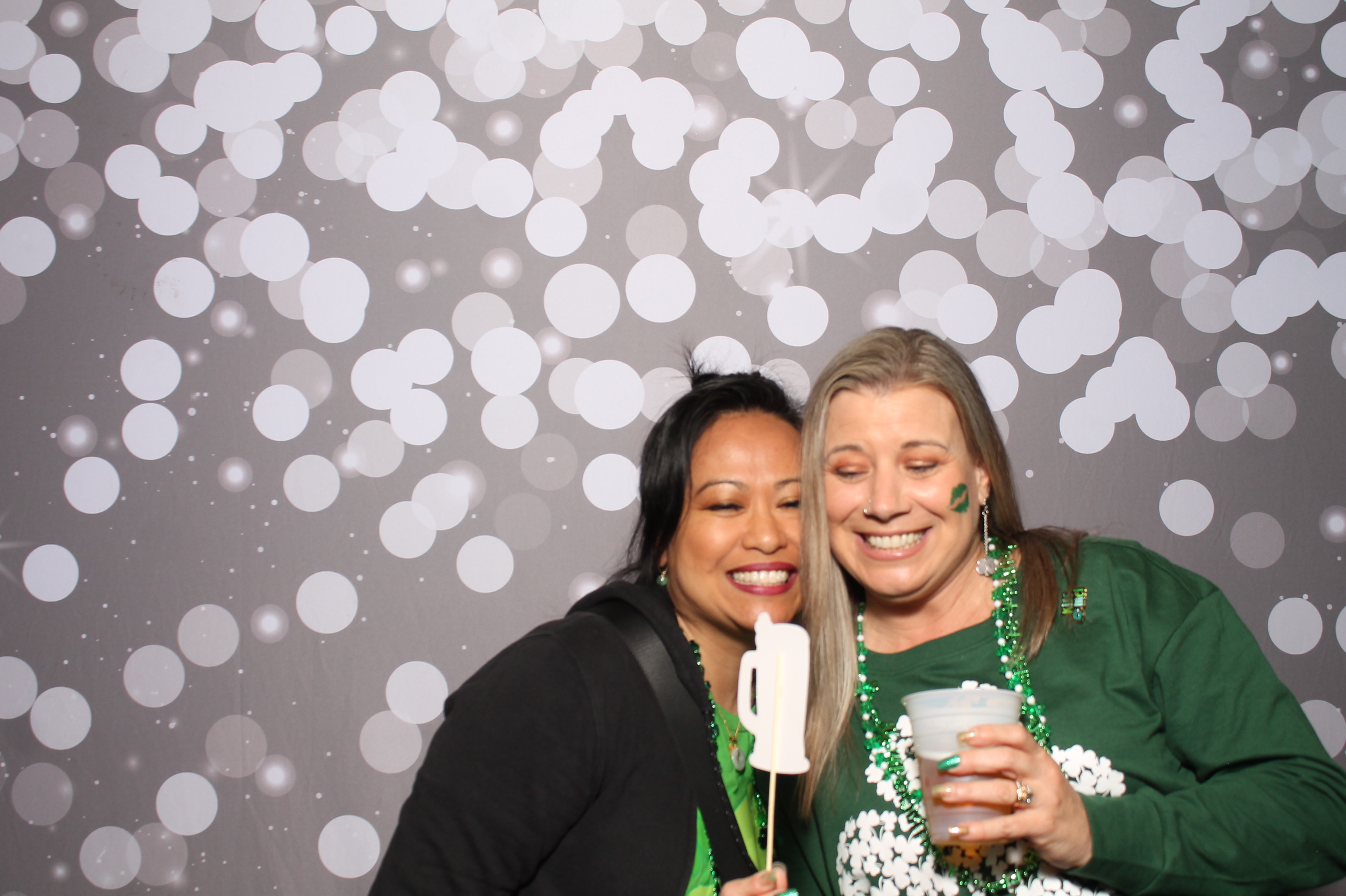 Molly Malone's St. Patricks | View more photos from the event at gallery.photoboothcincy.com/u/PhotoBoothCincy/Molly-Malones-St-Patricks