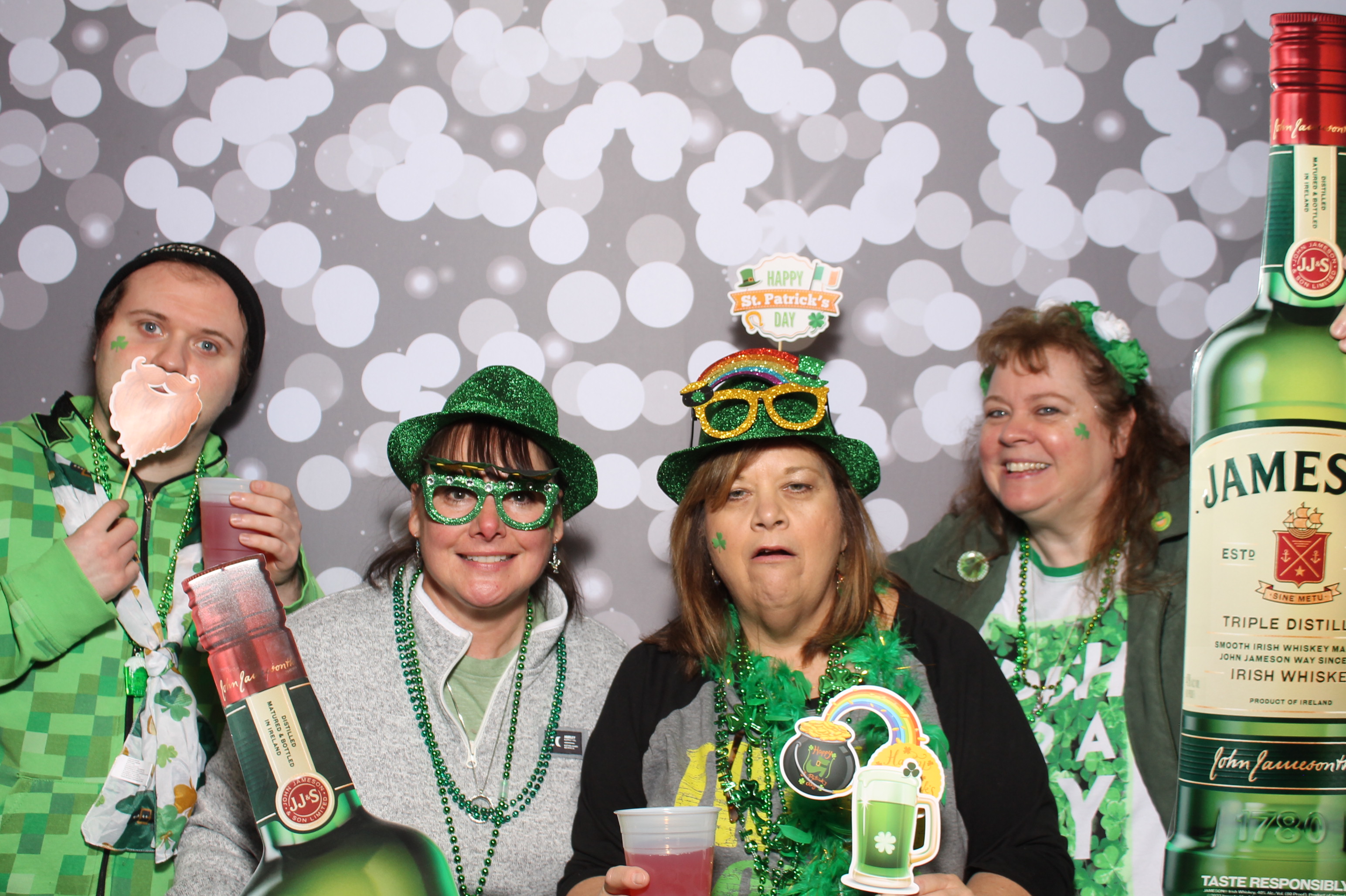 Molly Malone's St. Patricks | View more photos from the event at gallery.photoboothcincy.com/u/PhotoBoothCincy/Molly-Malones-St-Patricks