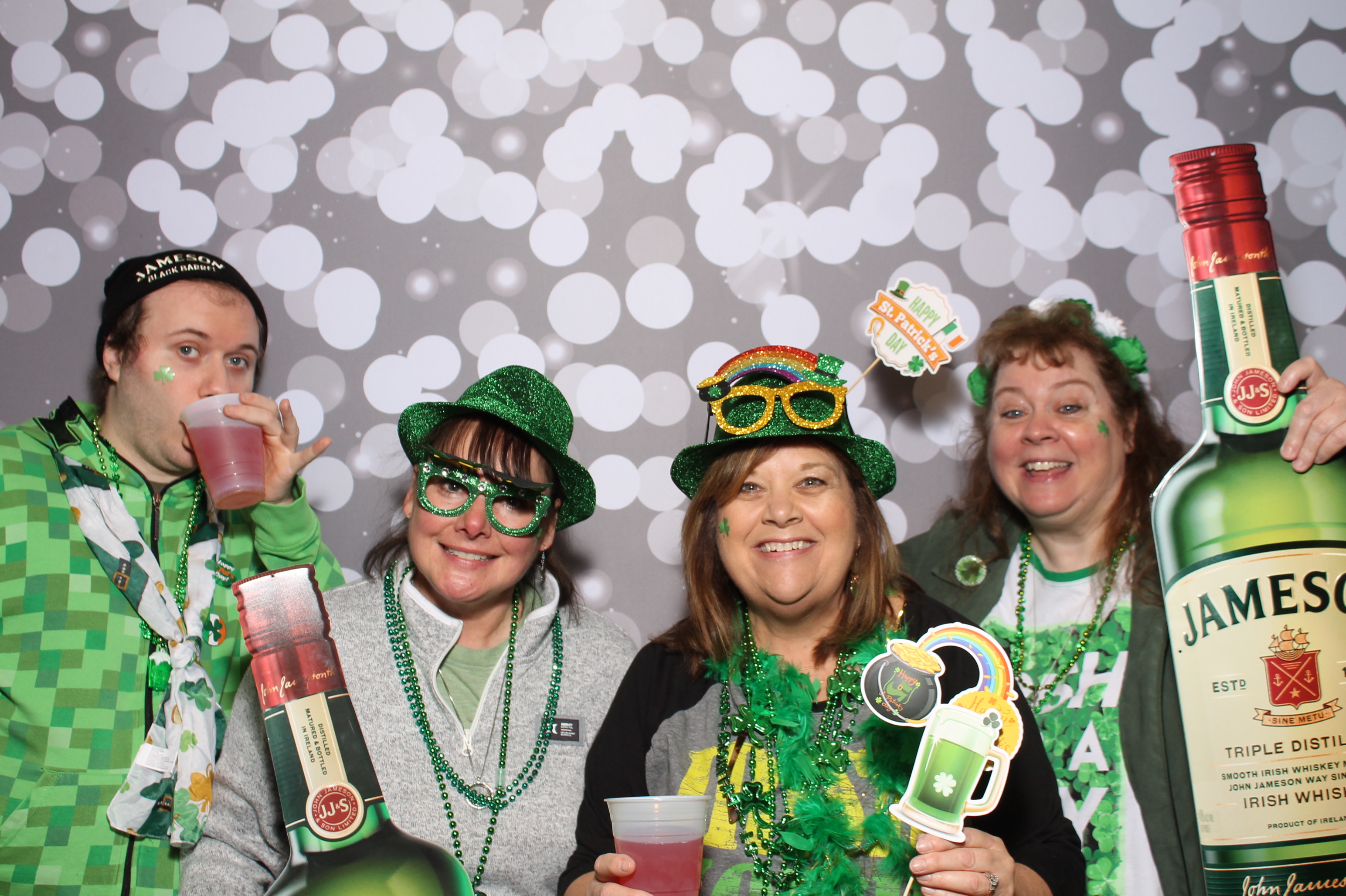 Molly Malone's St. Patricks | View more photos from the event at gallery.photoboothcincy.com/u/PhotoBoothCincy/Molly-Malones-St-Patricks