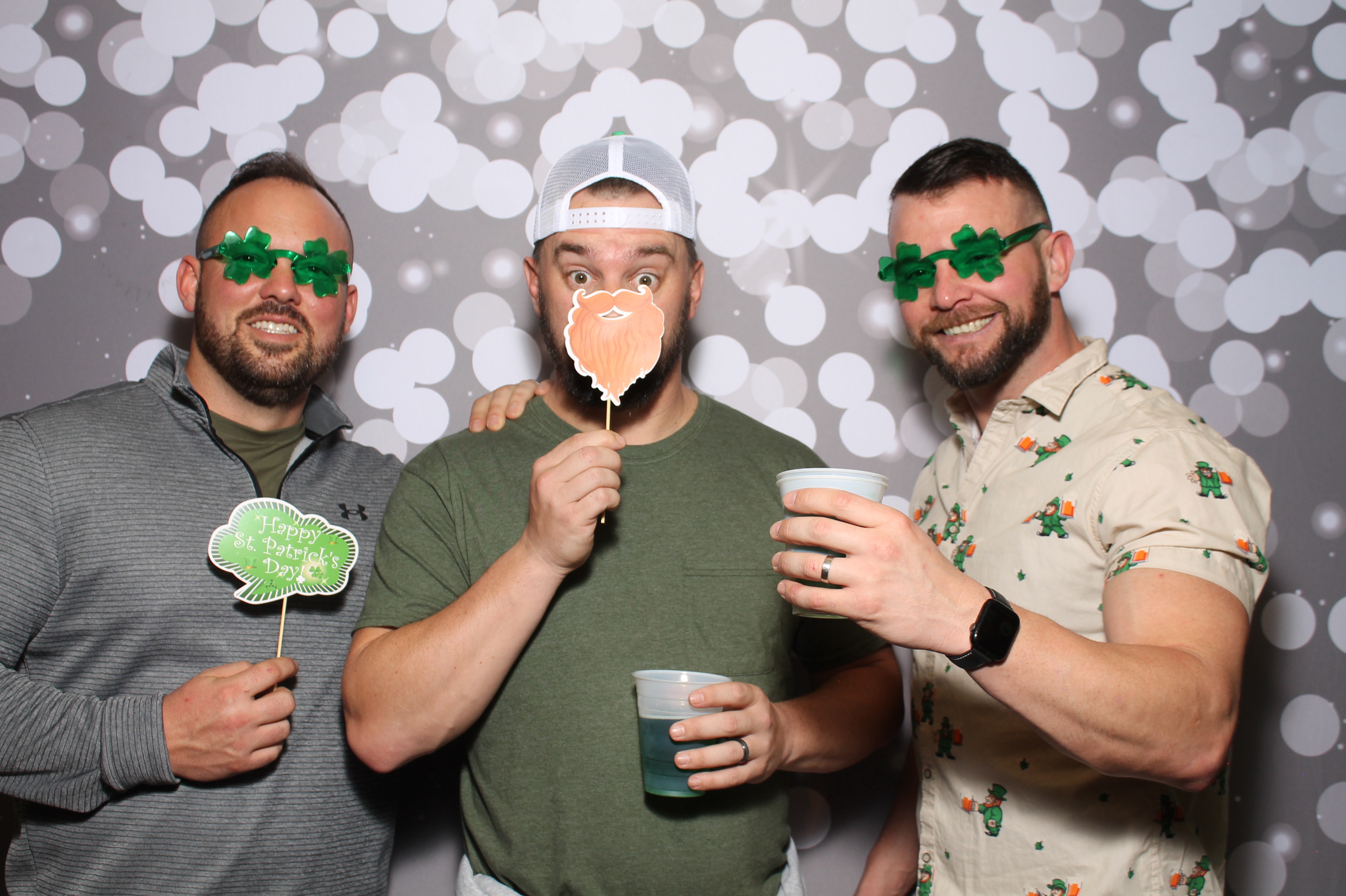 Molly Malone's St. Patricks | View more photos from the event at gallery.photoboothcincy.com/u/PhotoBoothCincy/Molly-Malones-St-Patricks