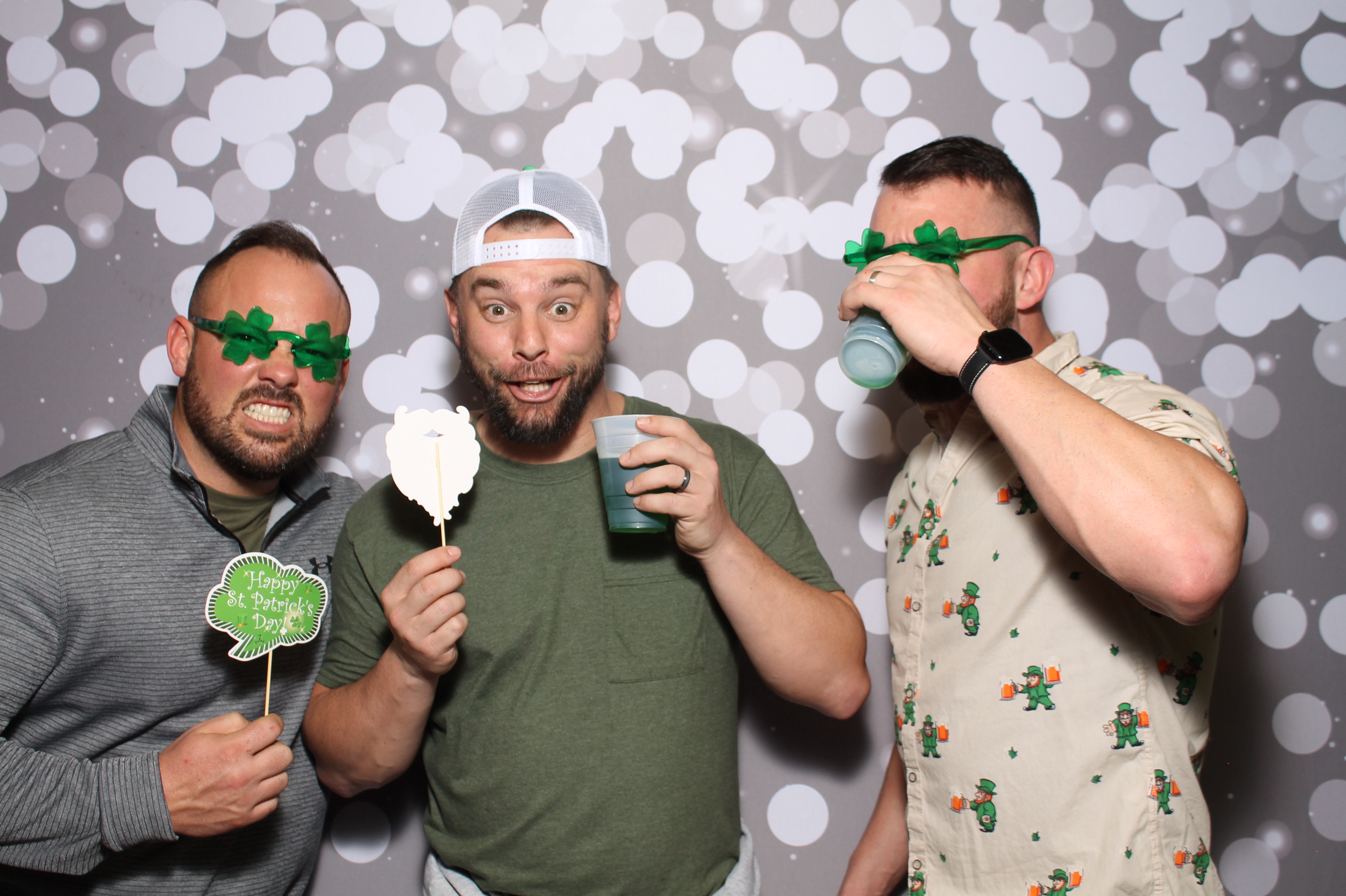 Molly Malone's St. Patricks | View more photos from the event at gallery.photoboothcincy.com/u/PhotoBoothCincy/Molly-Malones-St-Patricks