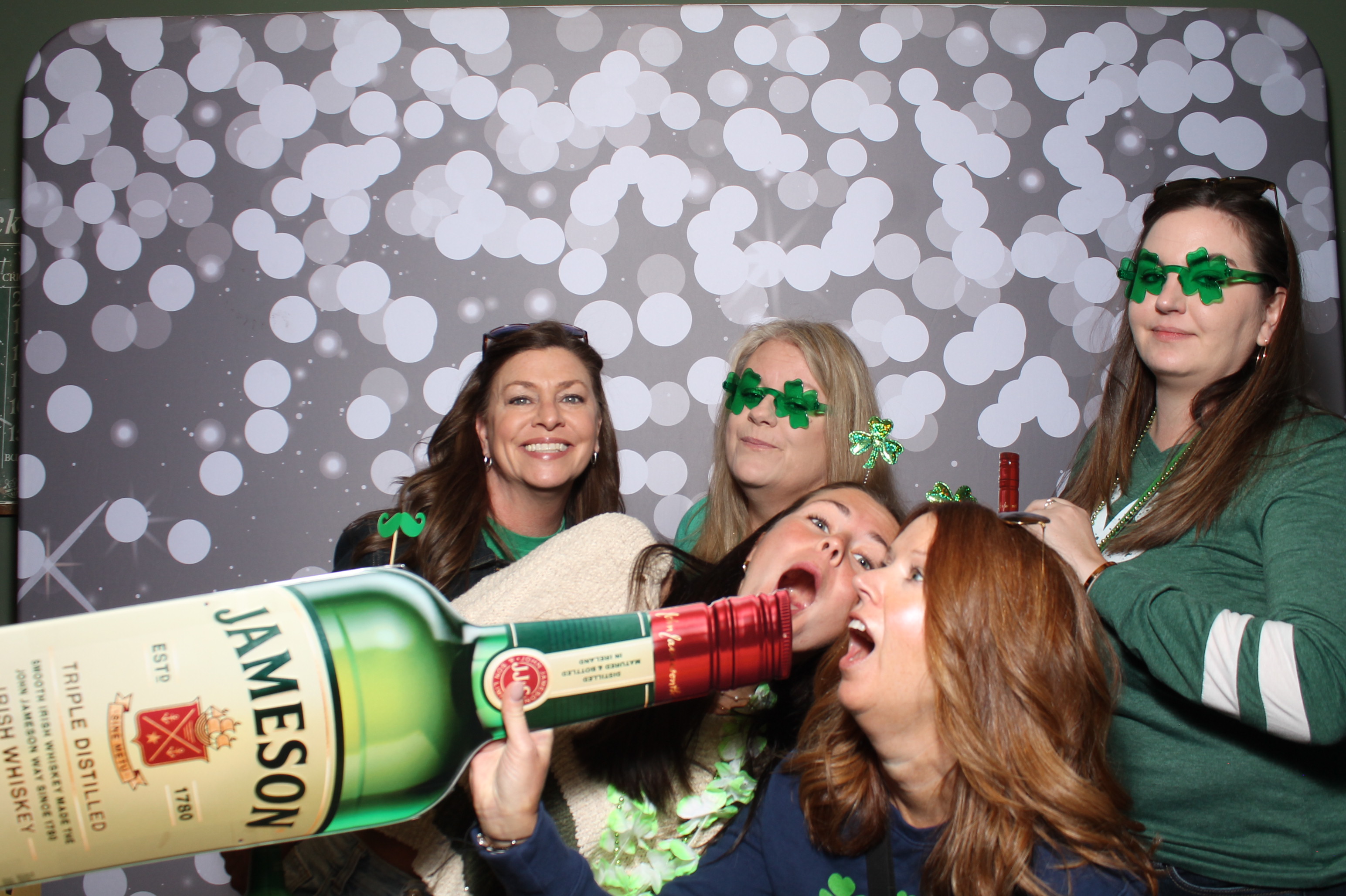Molly Malone's St. Patricks | View more photos from the event at gallery.photoboothcincy.com/u/PhotoBoothCincy/Molly-Malones-St-Patricks