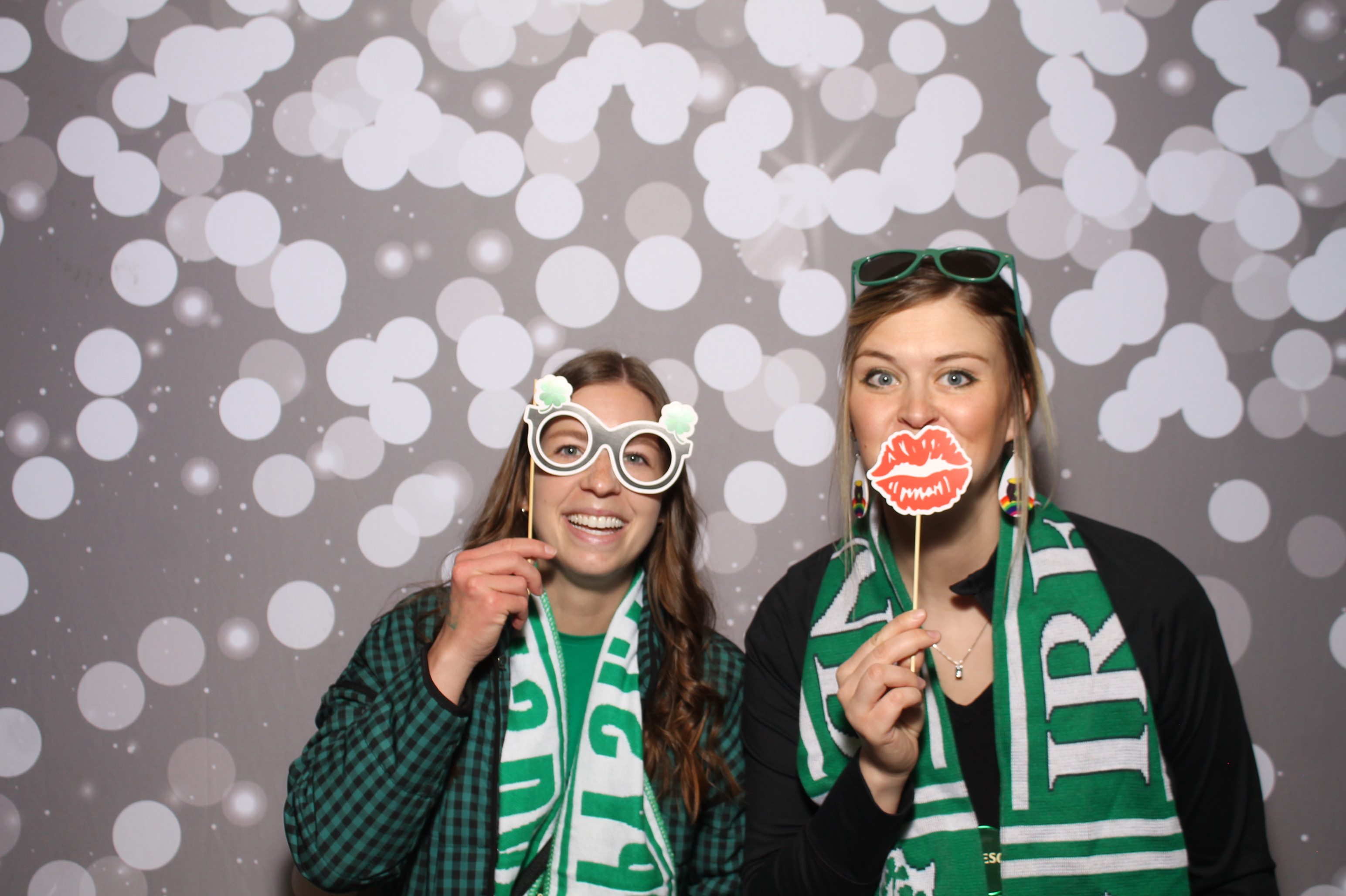 Molly Malone's St. Patricks | View more photos from the event at gallery.photoboothcincy.com/u/PhotoBoothCincy/Molly-Malones-St-Patricks