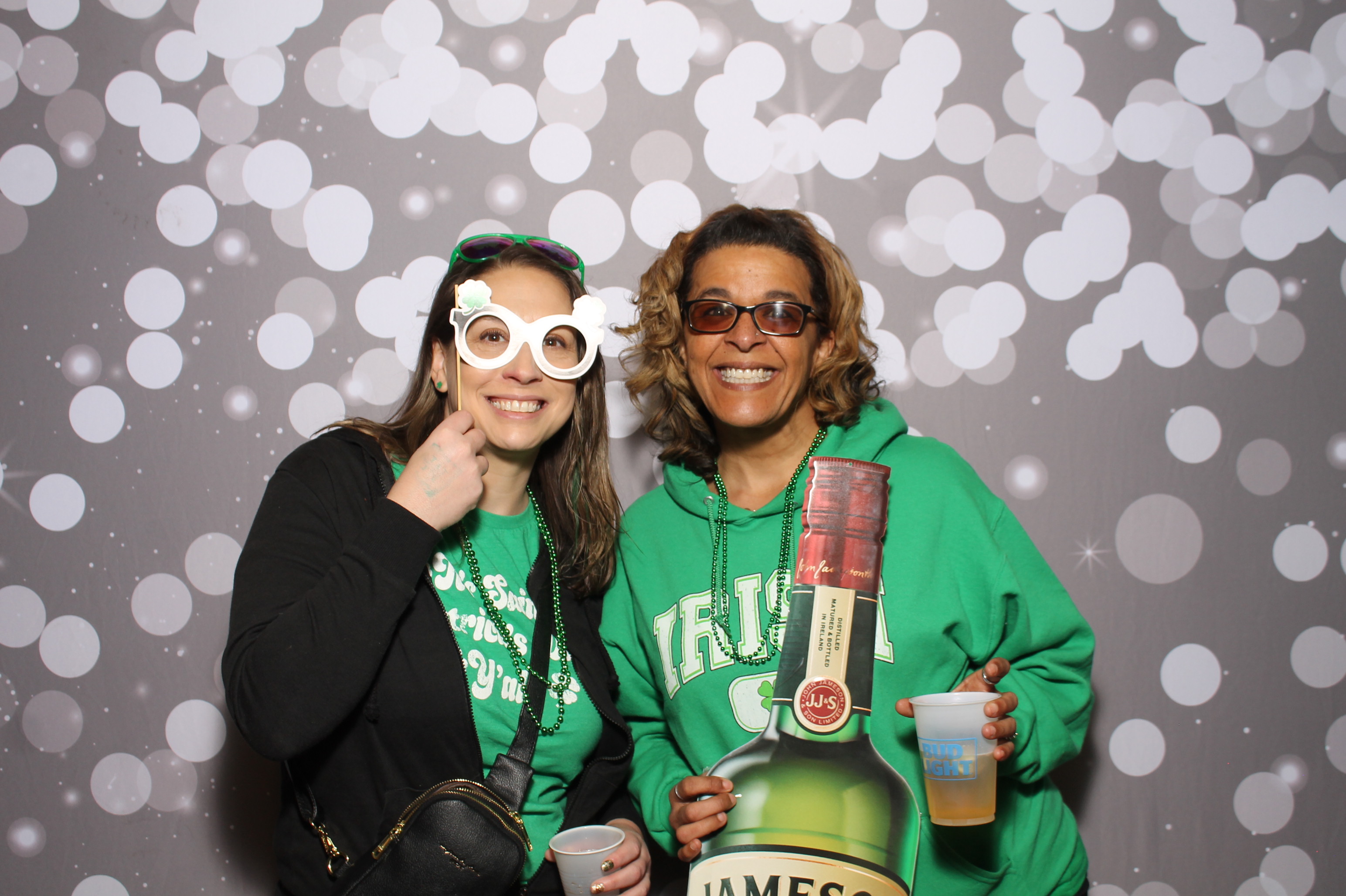 Molly Malone's St. Patricks | View more photos from the event at gallery.photoboothcincy.com/u/PhotoBoothCincy/Molly-Malones-St-Patricks