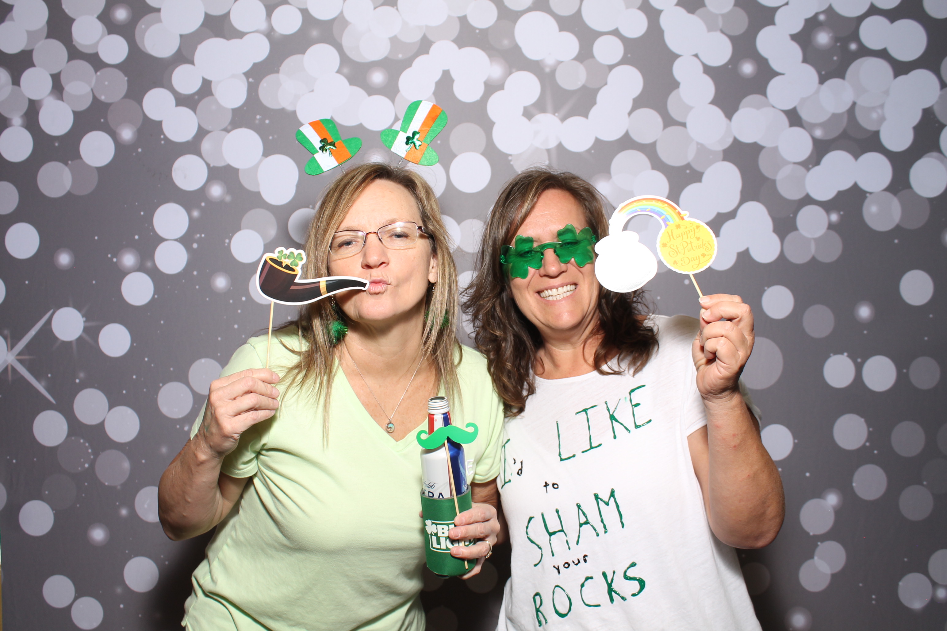 Molly Malone's St. Patricks | View more photos from the event at gallery.photoboothcincy.com/u/PhotoBoothCincy/Molly-Malones-St-Patricks
