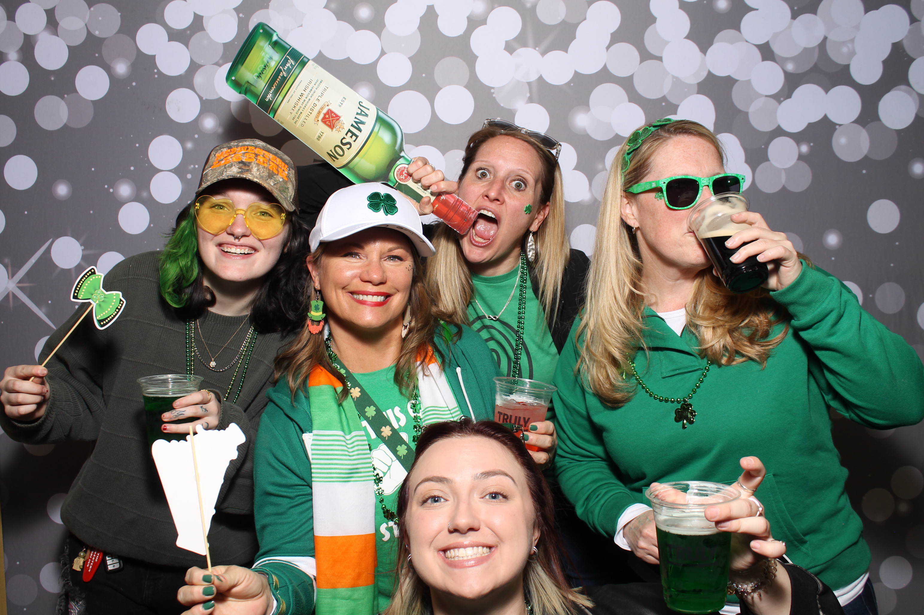 Molly Malone's St. Patricks | View more photos from the event at gallery.photoboothcincy.com/u/PhotoBoothCincy/Molly-Malones-St-Patricks