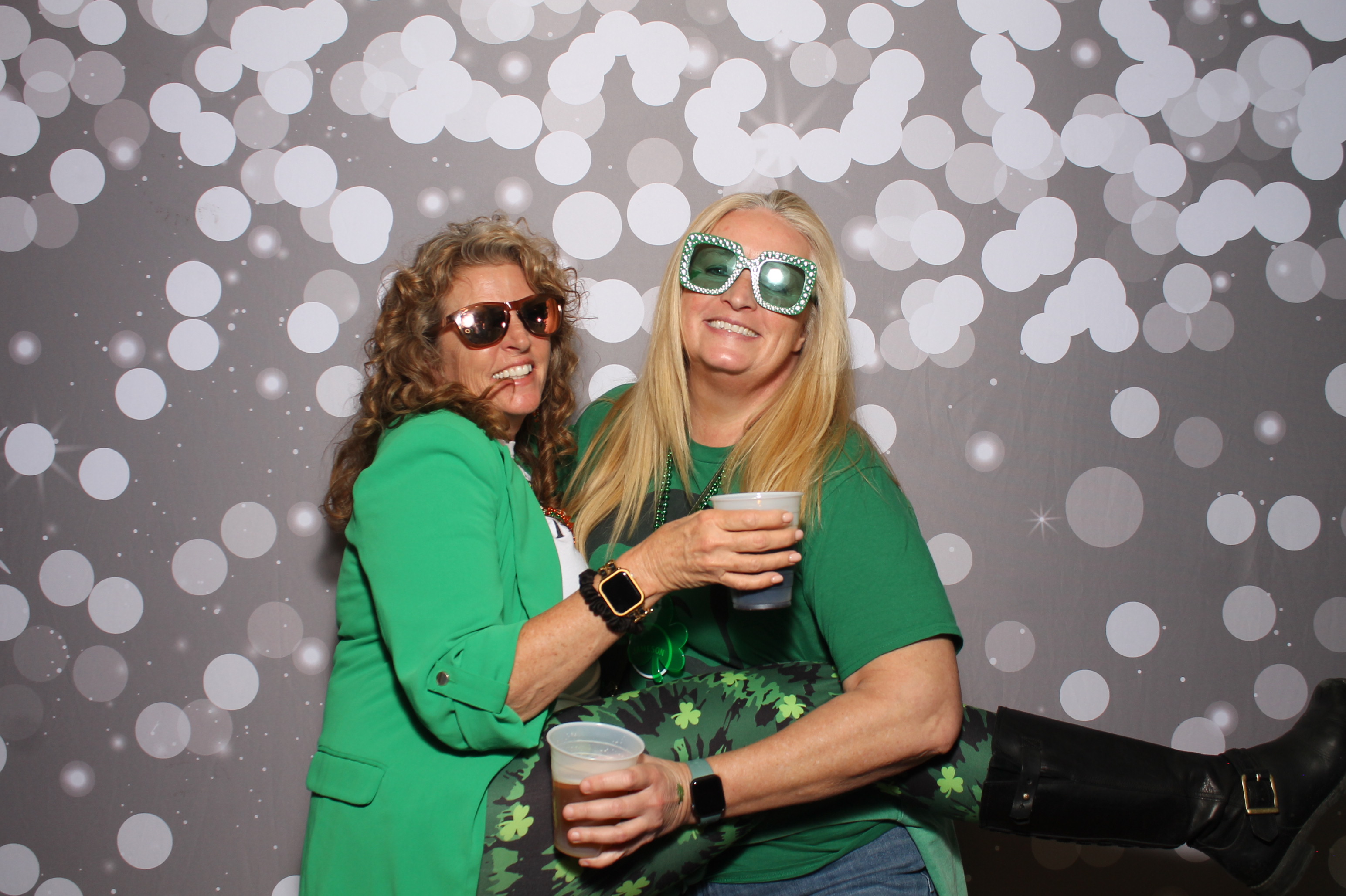 Molly Malone's St. Patricks | View more photos from the event at gallery.photoboothcincy.com/u/PhotoBoothCincy/Molly-Malones-St-Patricks