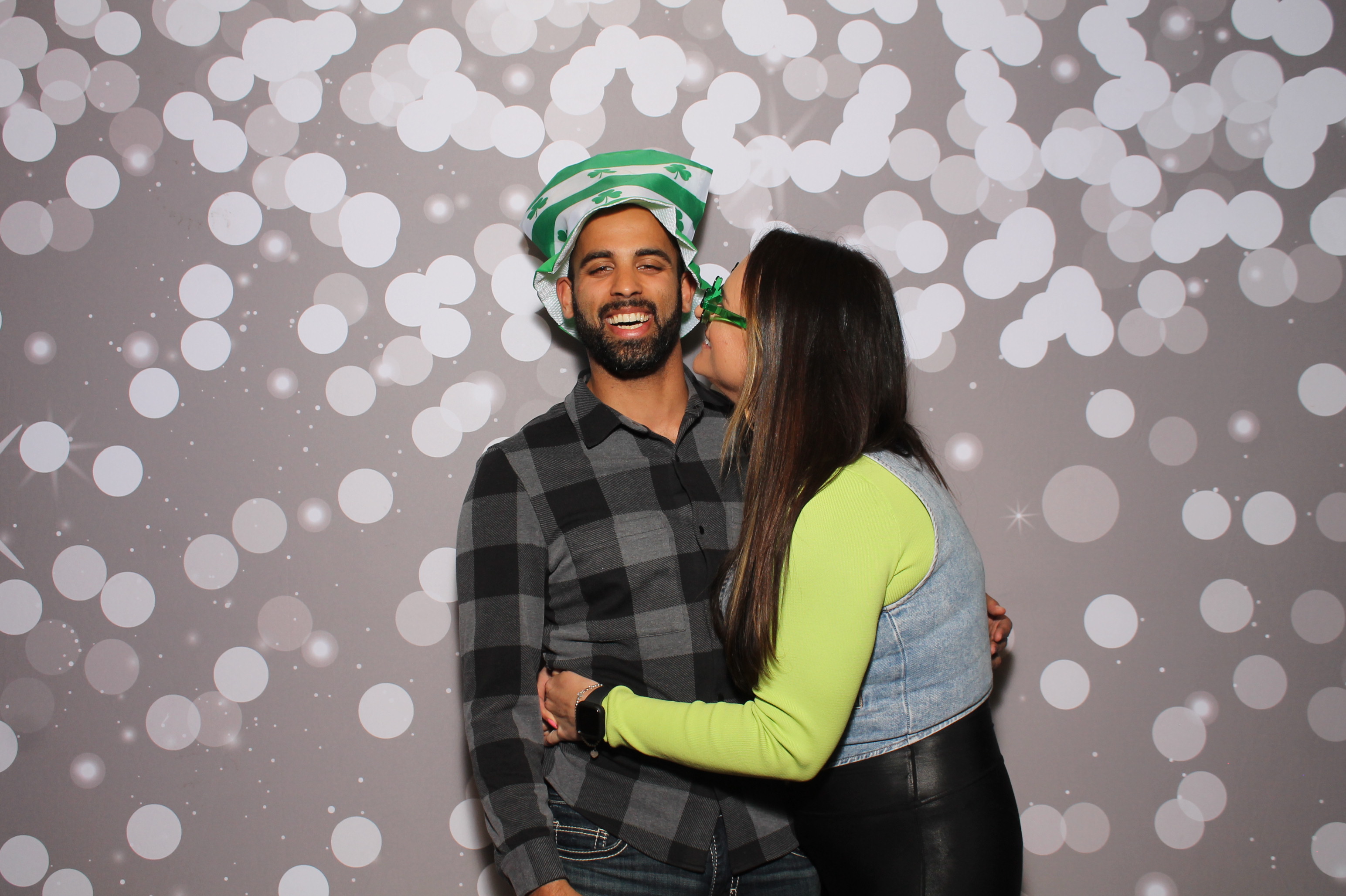 Molly Malone's St. Patricks | View more photos from the event at gallery.photoboothcincy.com/u/PhotoBoothCincy/Molly-Malones-St-Patricks