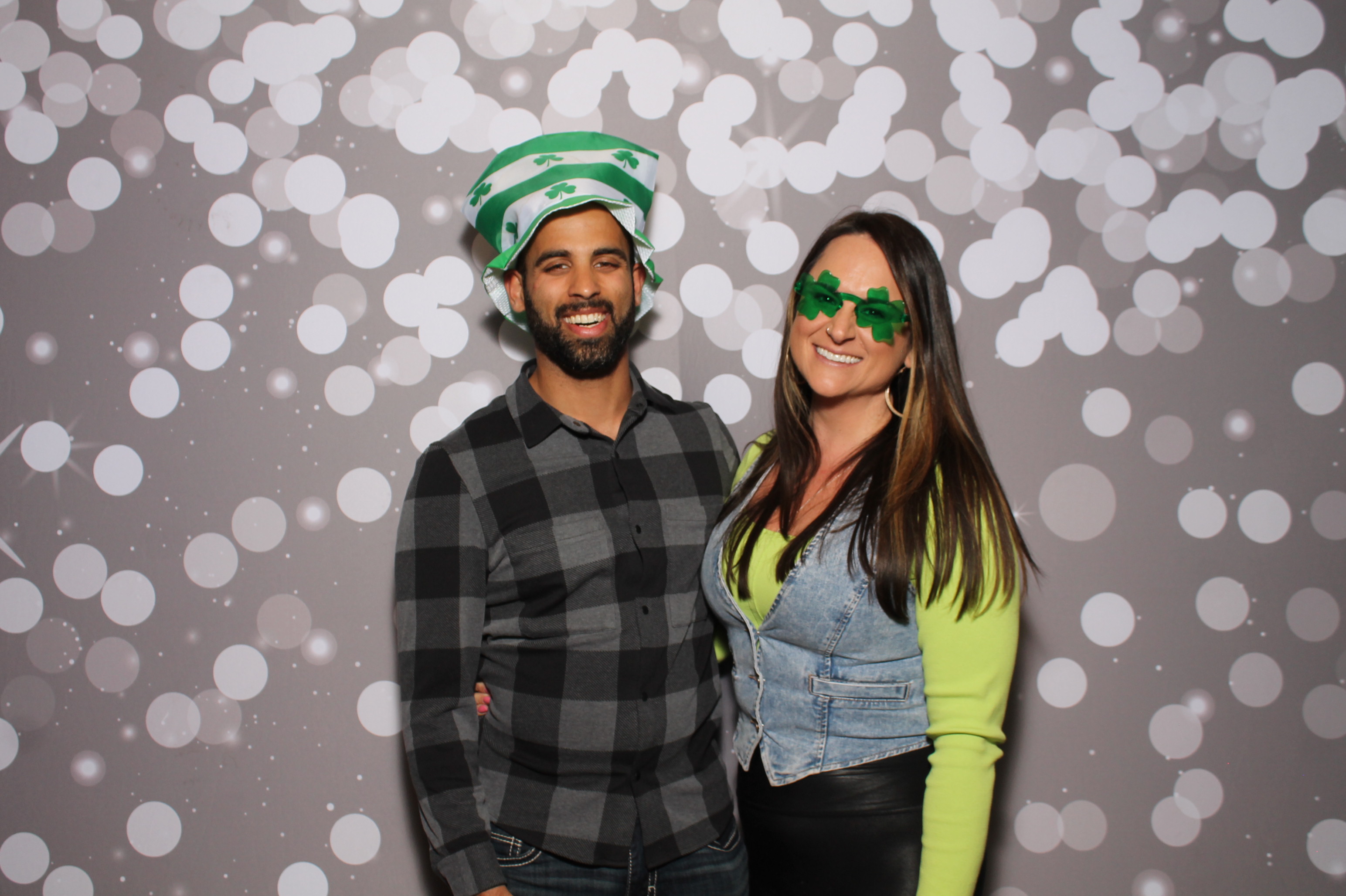 Molly Malone's St. Patricks | View more photos from the event at gallery.photoboothcincy.com/u/PhotoBoothCincy/Molly-Malones-St-Patricks