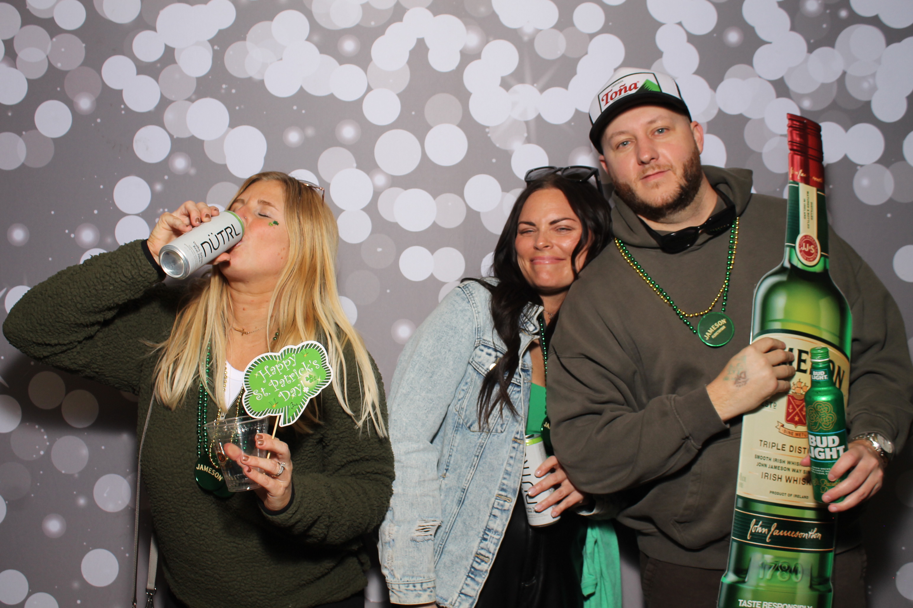 Molly Malone's St. Patricks | View more photos from the event at gallery.photoboothcincy.com/u/PhotoBoothCincy/Molly-Malones-St-Patricks