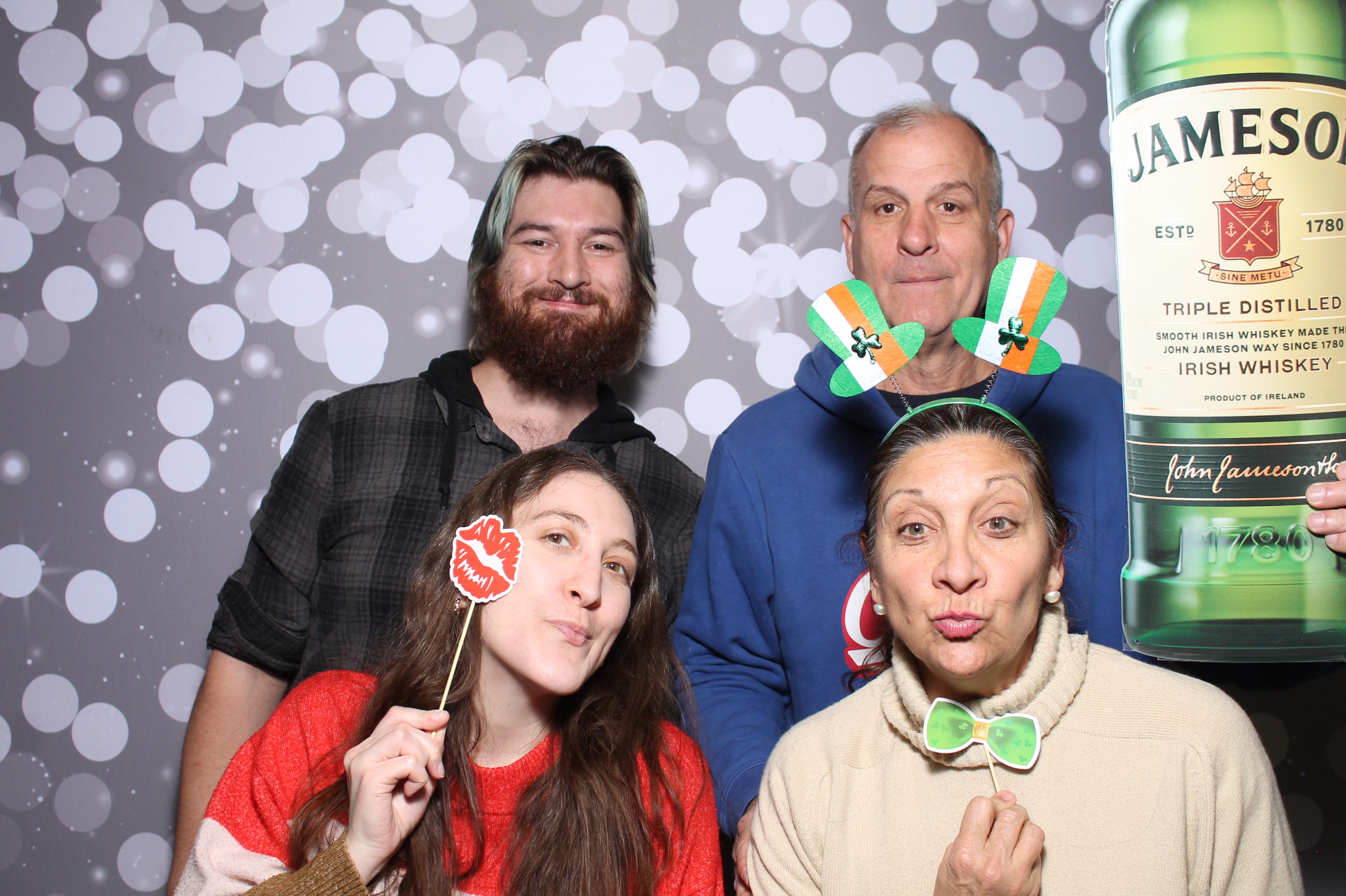 Molly Malone's St. Patricks | View more photos from the event at gallery.photoboothcincy.com/u/PhotoBoothCincy/Molly-Malones-St-Patricks